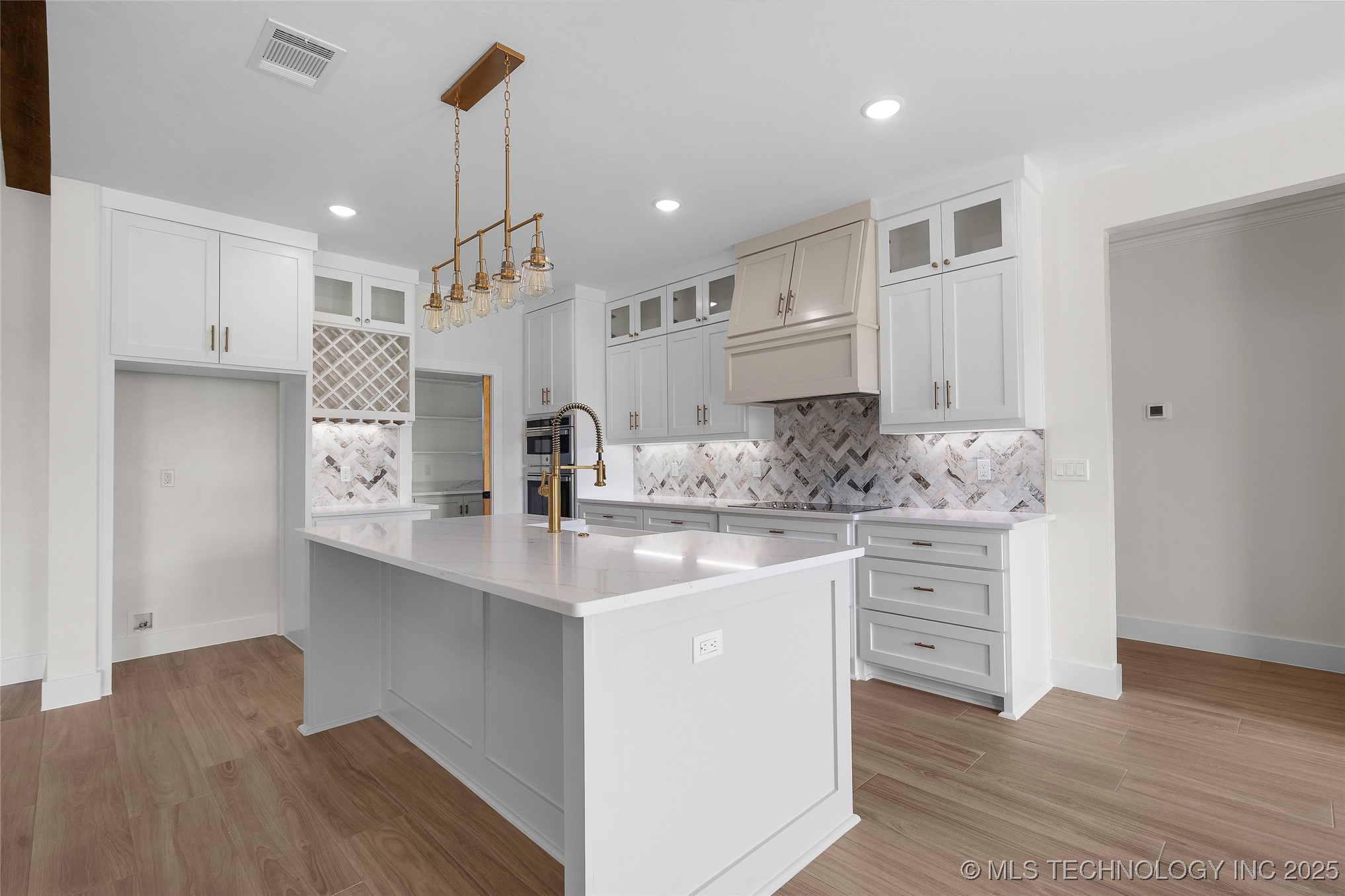 150 Chateau Bend Ardmore OK 73401