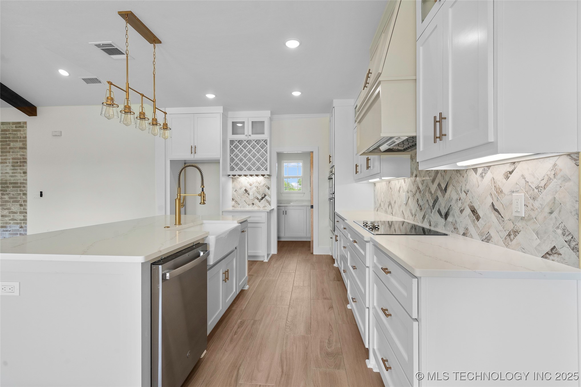 150 Chateau Bend Ardmore OK 73401