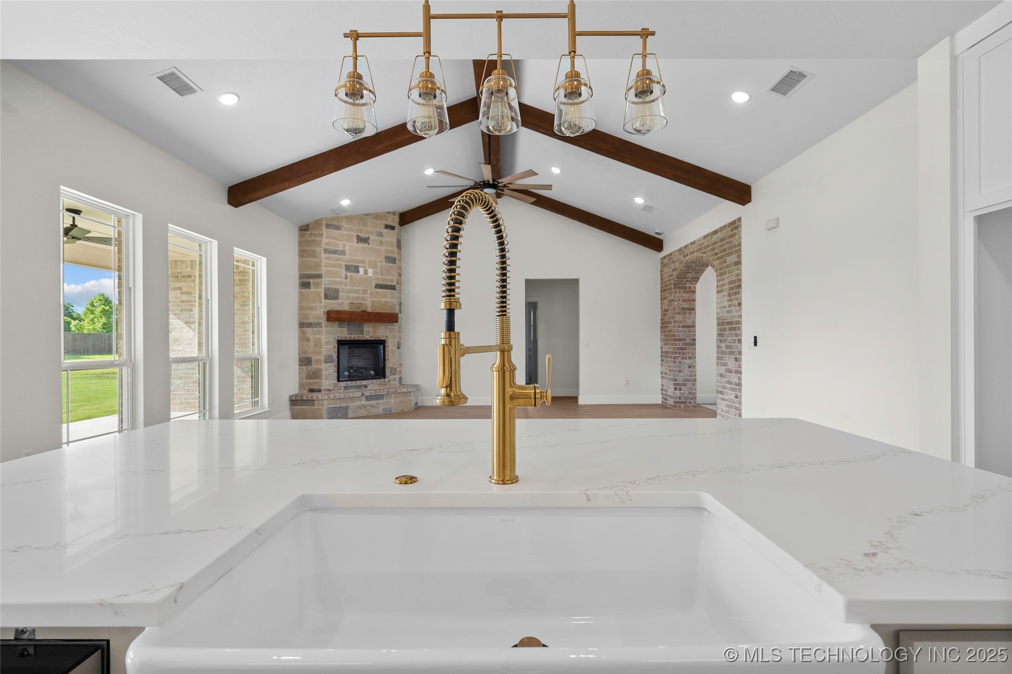 150 Chateau Bend Ardmore OK 73401