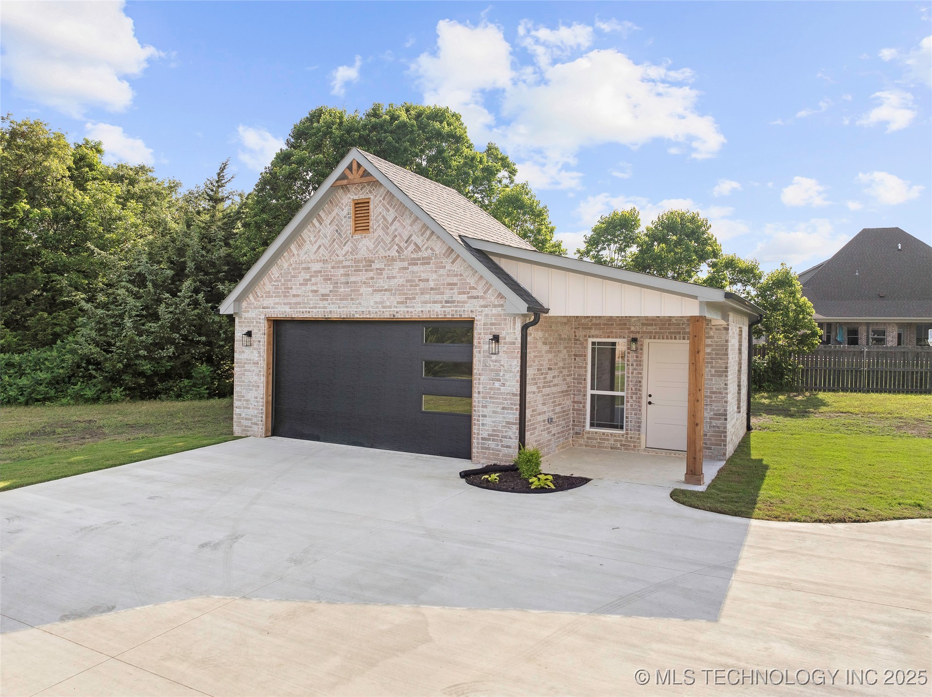 150 Chateau Bend Ardmore OK 73401