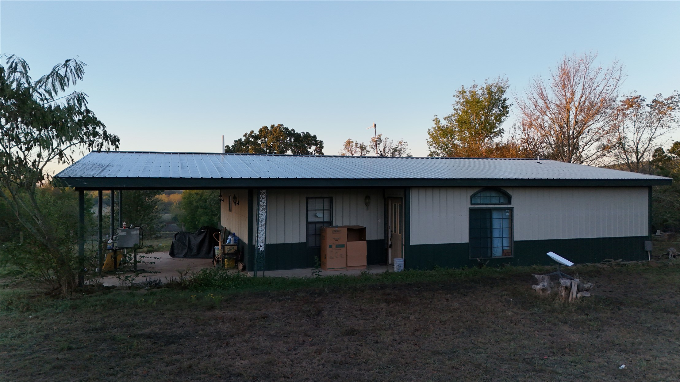409212 E County Road 1790 Moyers OK 74557
