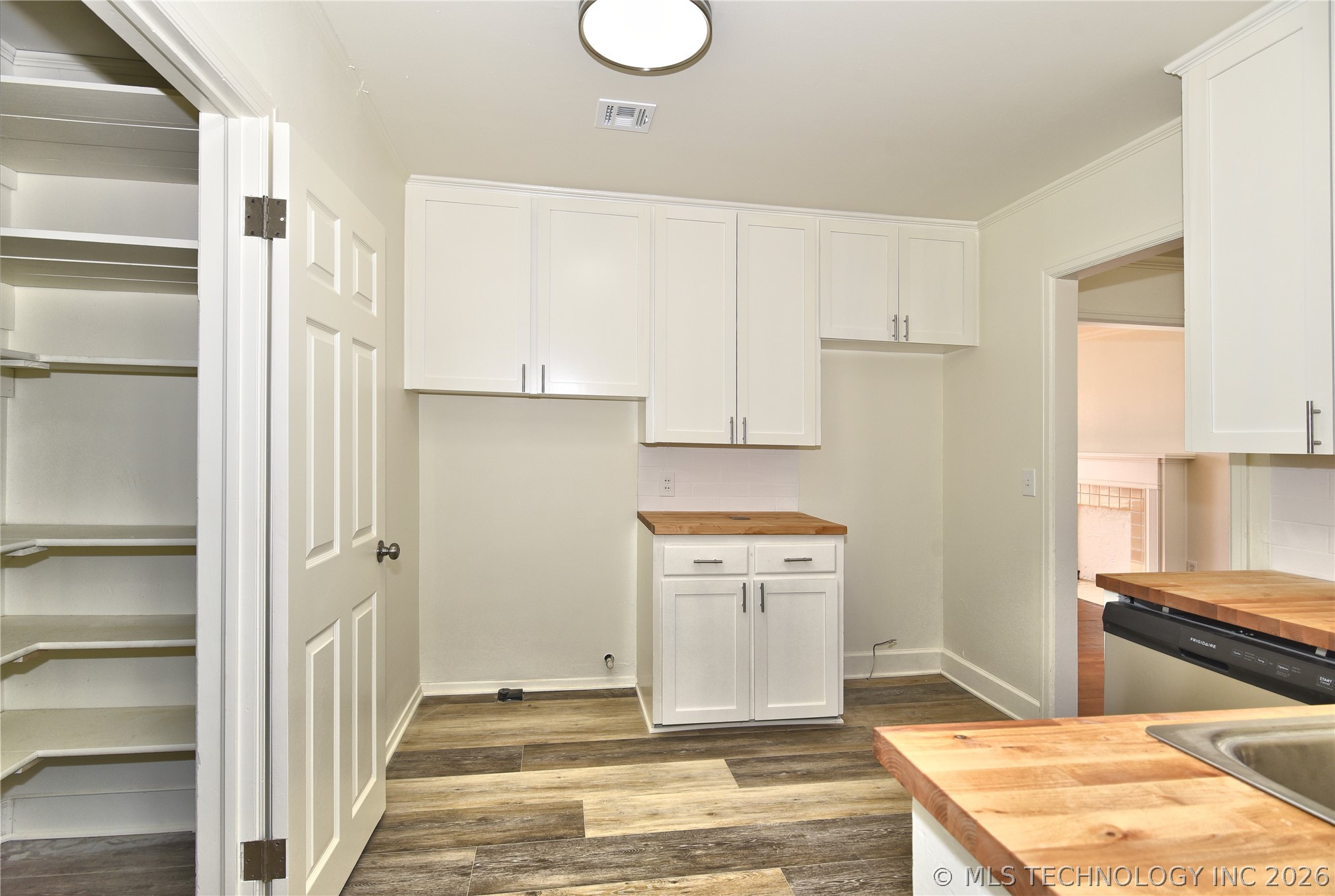 6329 E 4th Place Tulsa OK 74112