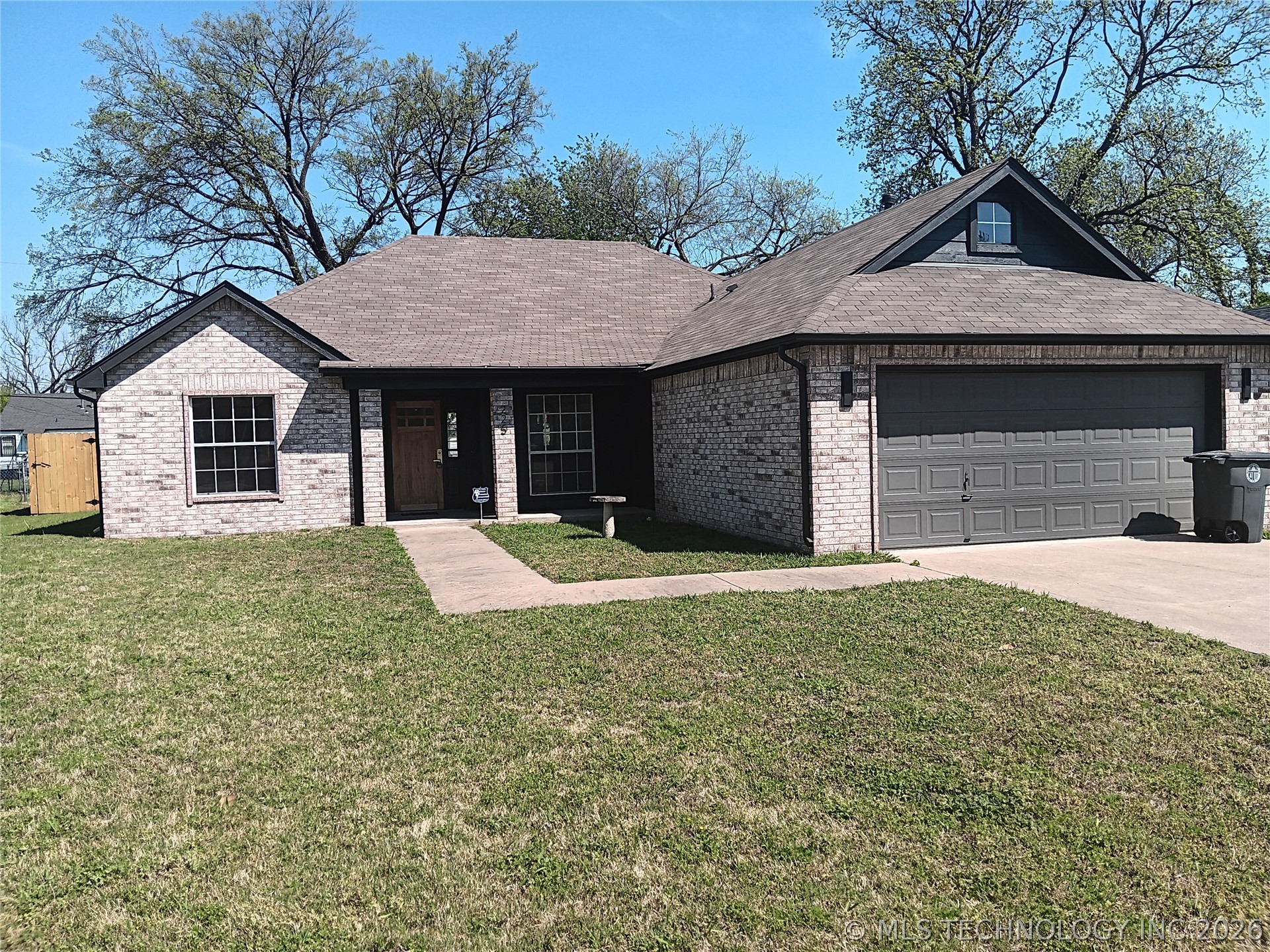 225 E Seminole Place Tulsa OK 74110