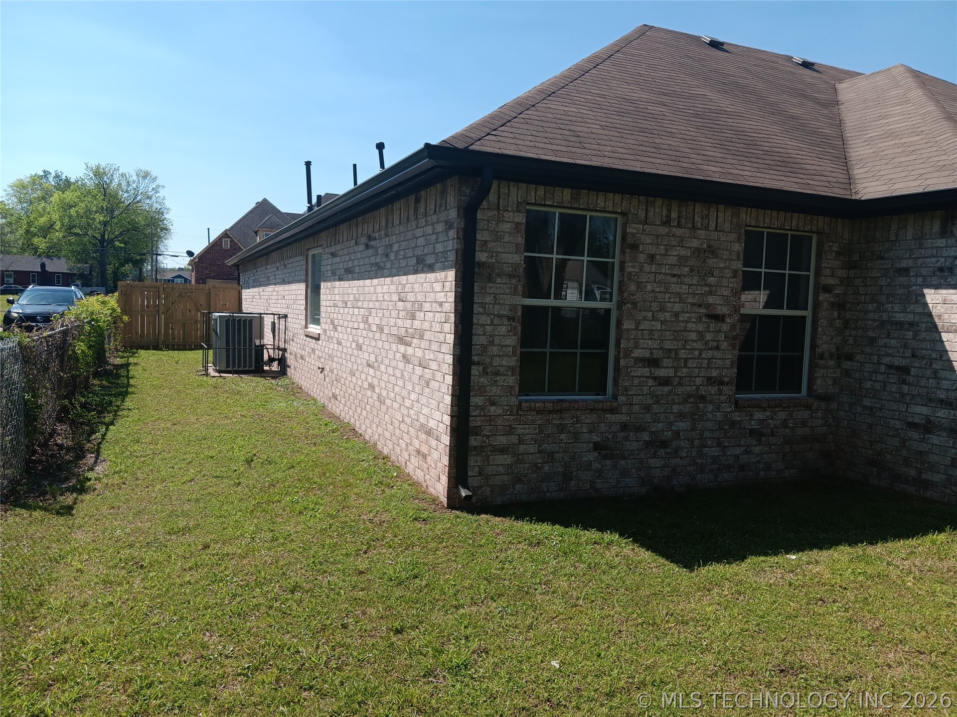 225 E Seminole Place Tulsa OK 74110