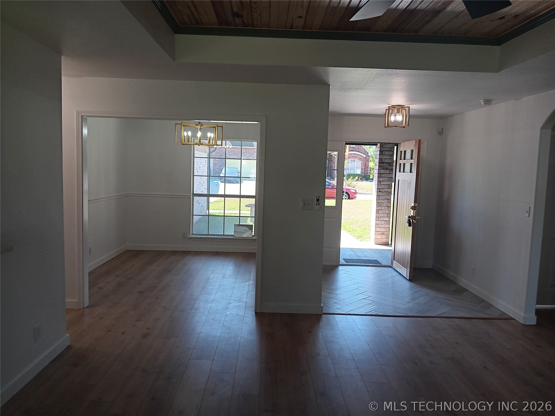 225 E Seminole Place Tulsa OK 74110