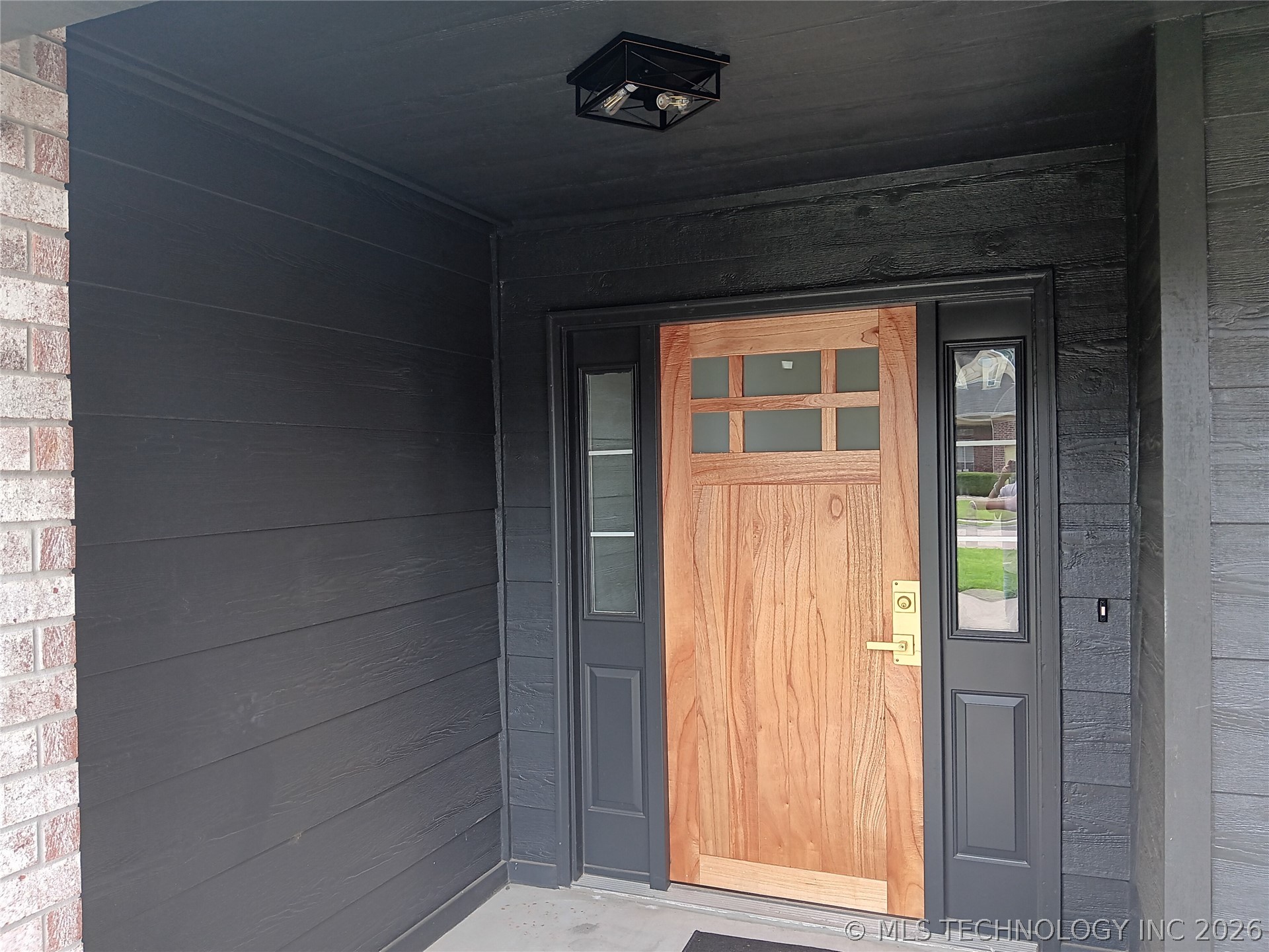 225 E Seminole Place Tulsa OK 74110