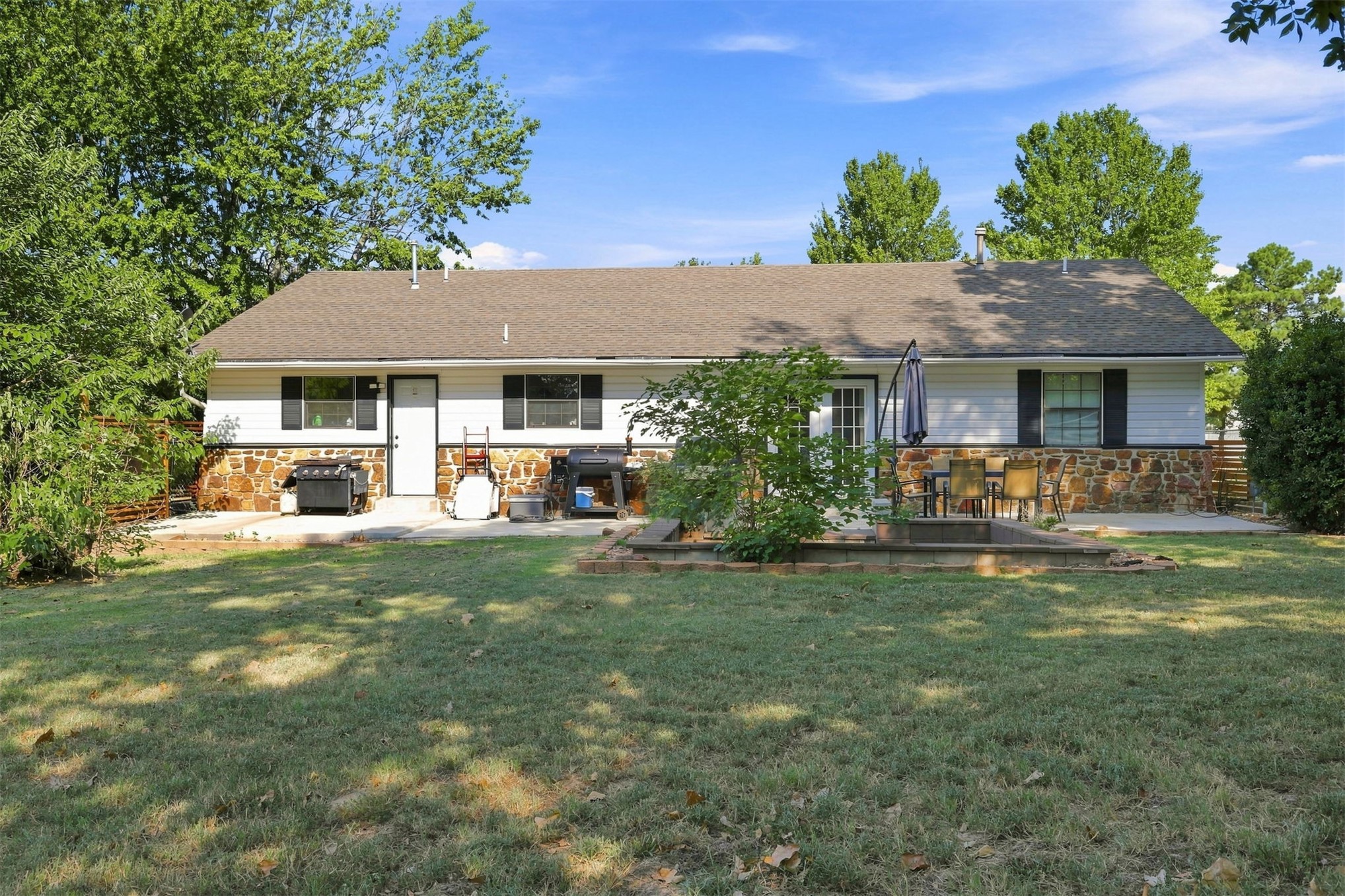 21331 W Cookson Bend Cookson OK 74427