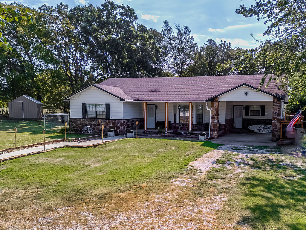 21331 W Cookson Bend Cookson OK 74427