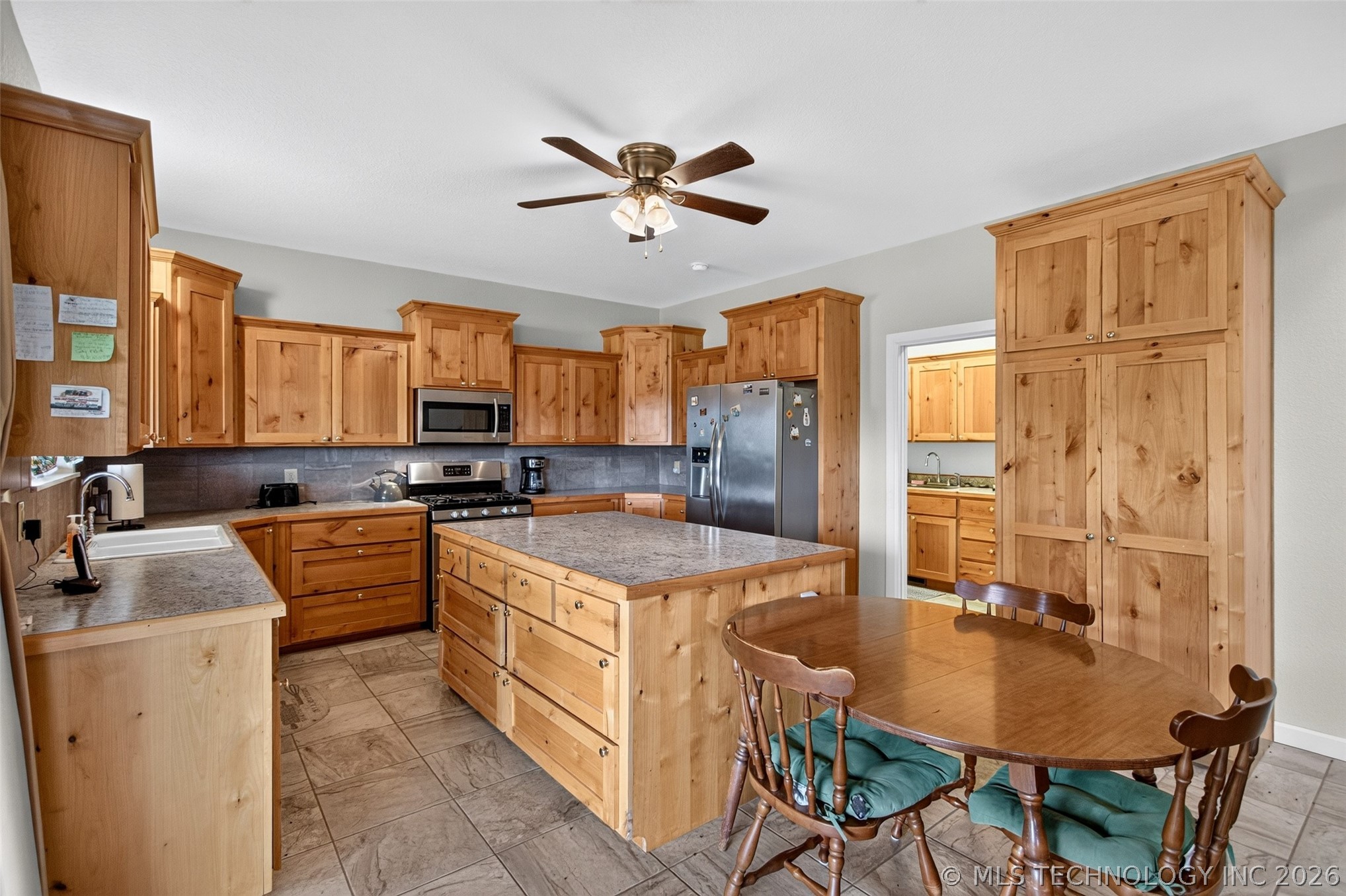 42313 County Road 510 Eucha OK 74342