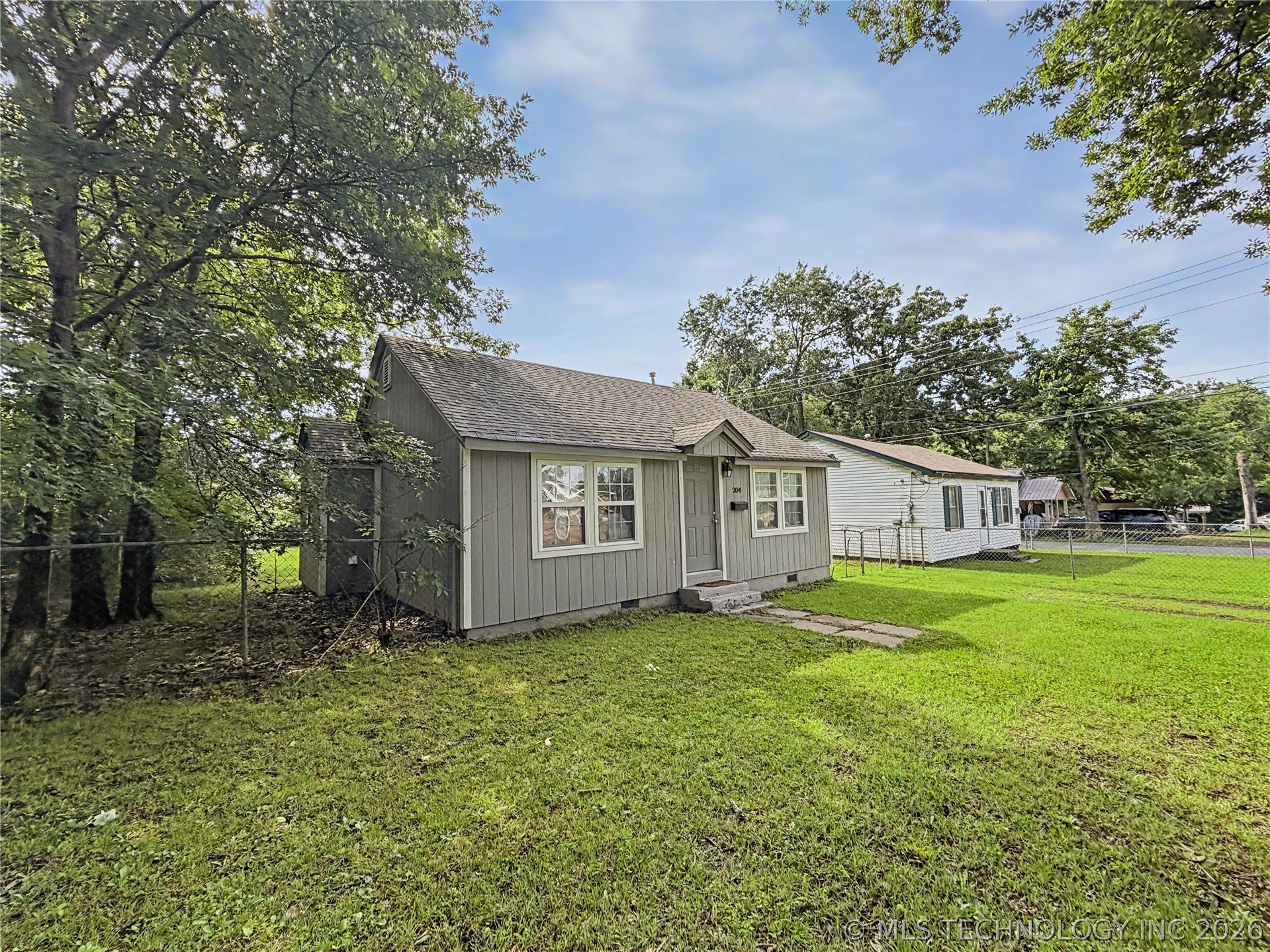 204 N Cedar Avenue Tahlequah OK 74464