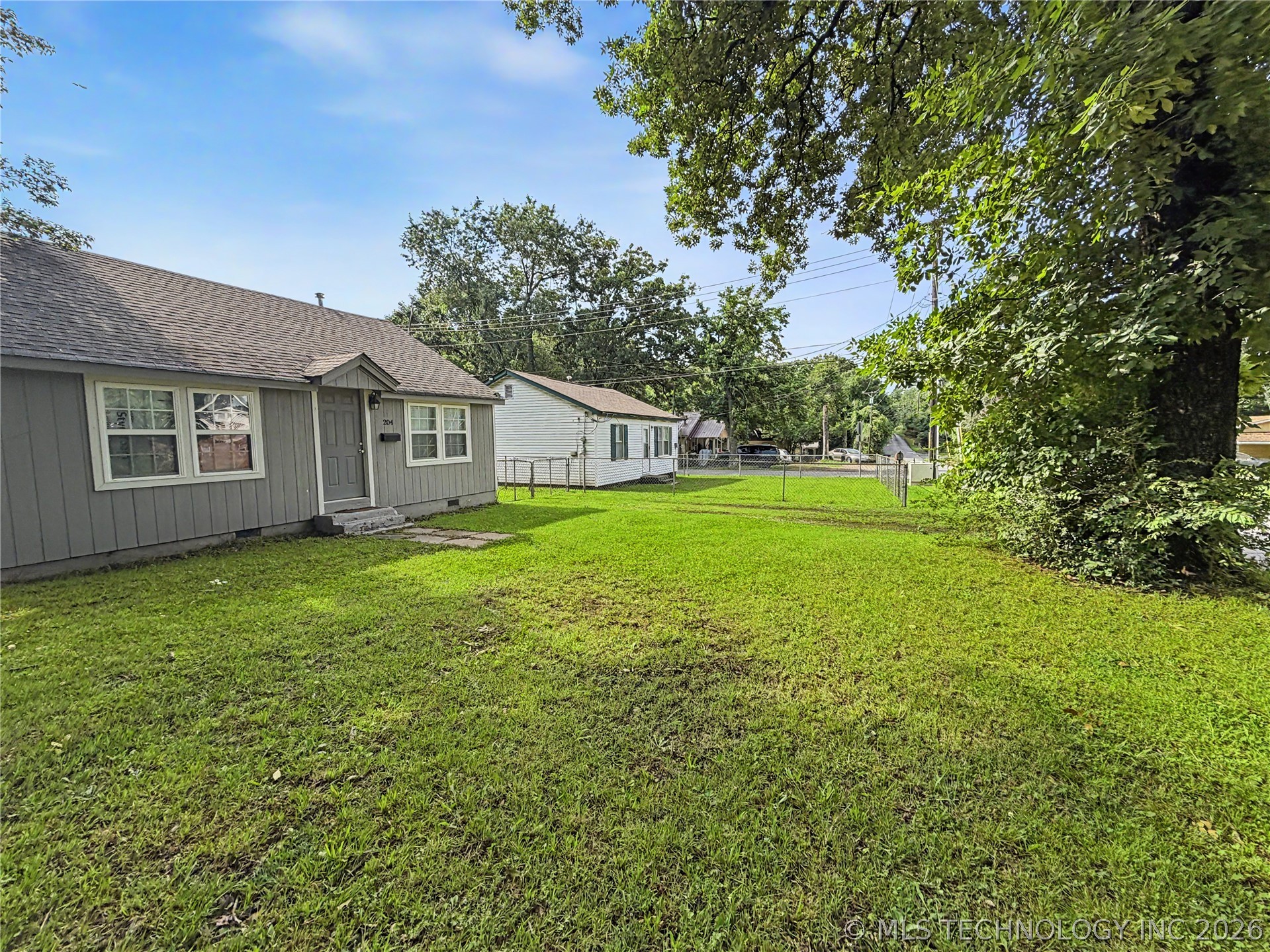 204 N Cedar Avenue Tahlequah OK 74464