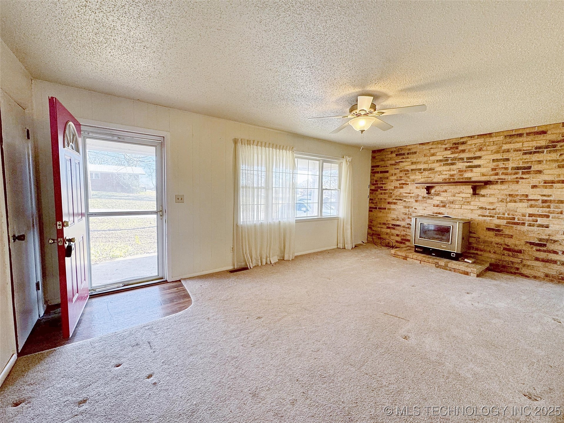 613 S Rodgers Street Vian OK 74962