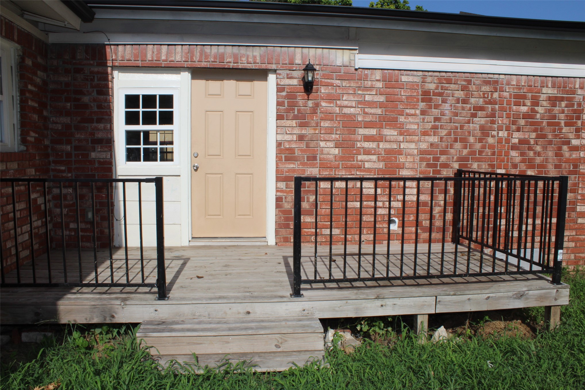 208 N 43 Westavenue Tulsa OK 74127