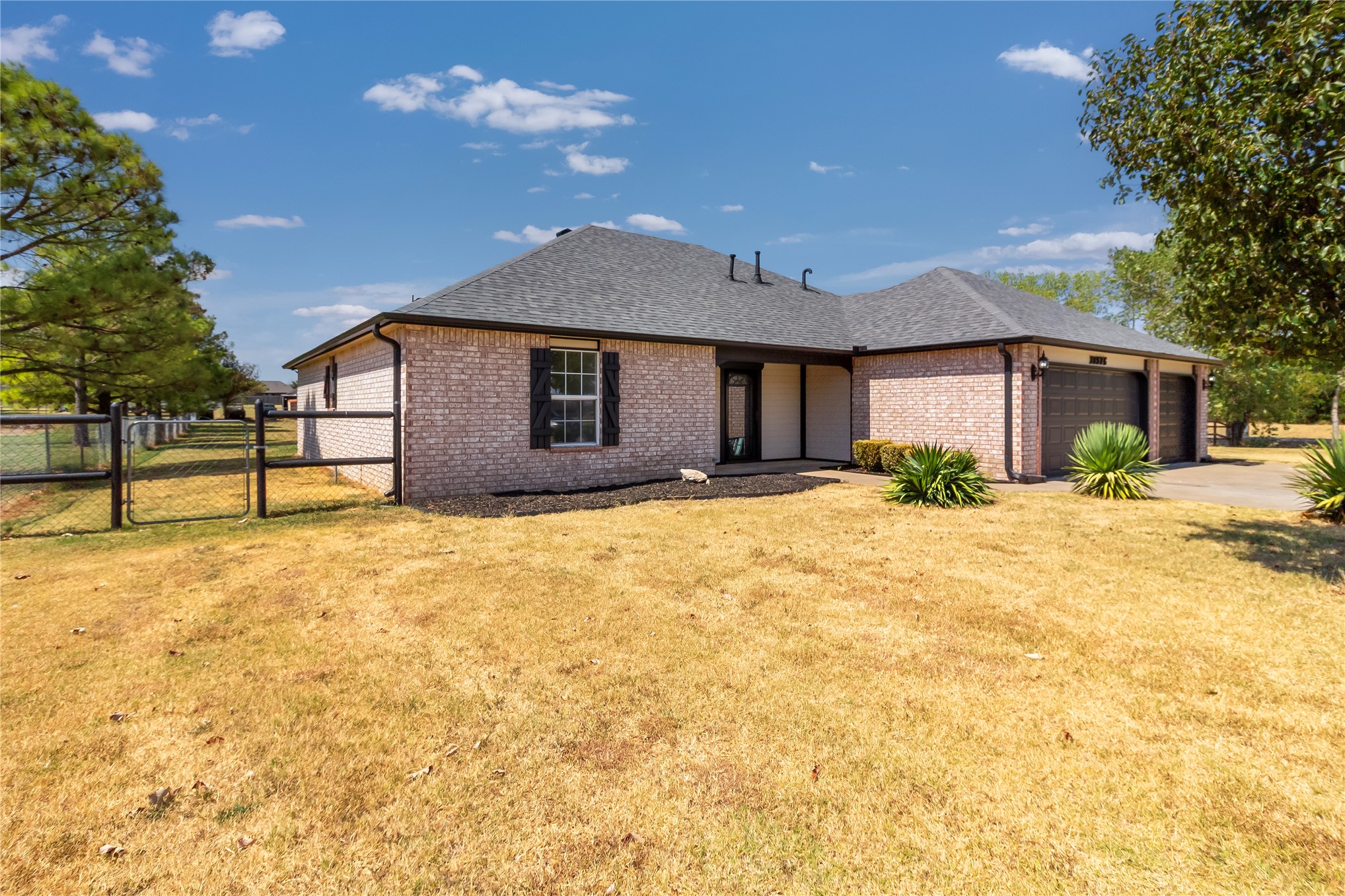 11976 N 158th East Avenue Collinsville OK 74021