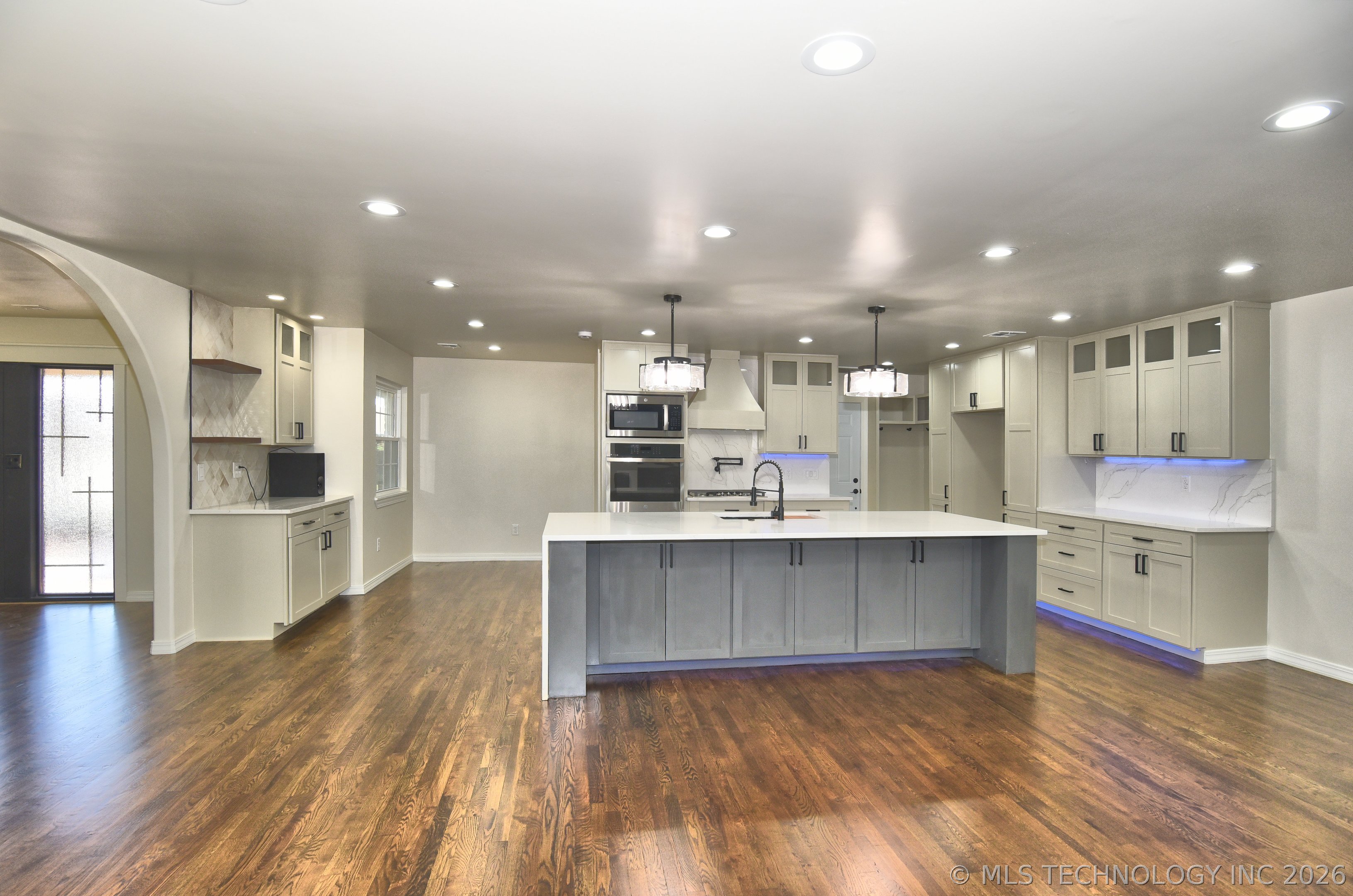 6213 E 49th Street Tulsa OK 74135