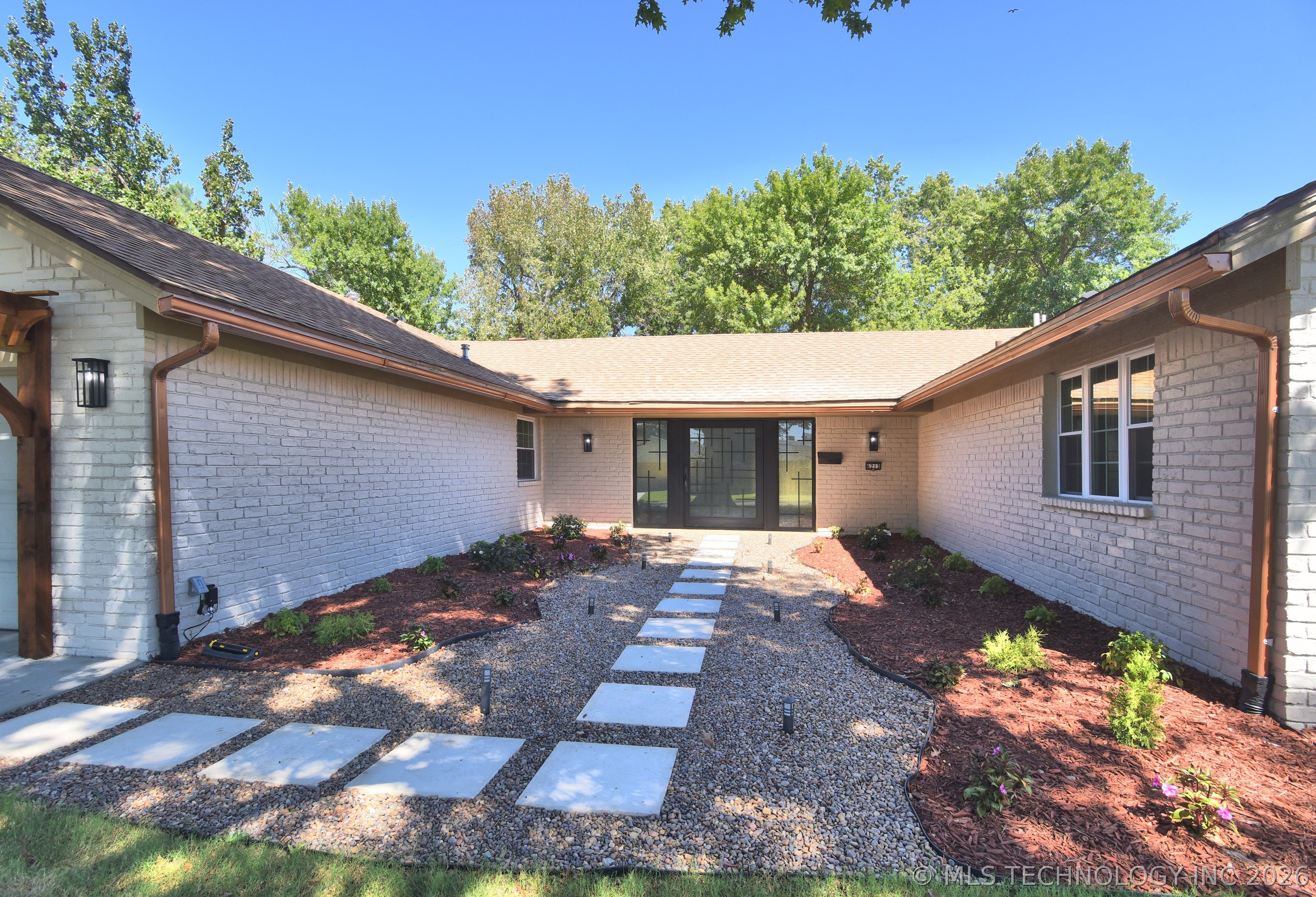 6213 E 49th Street Tulsa OK 74135