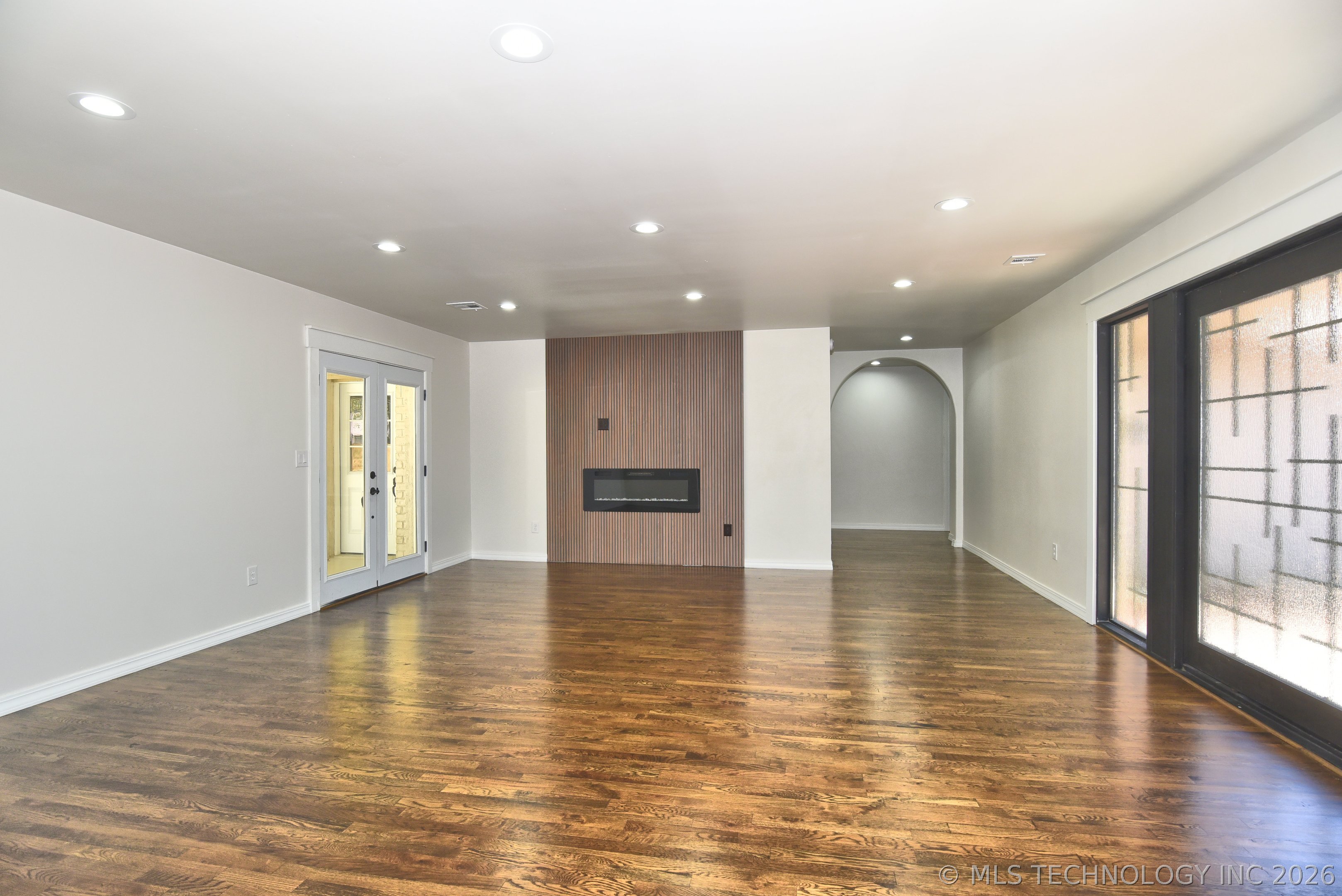 6213 E 49th Street Tulsa OK 74135
