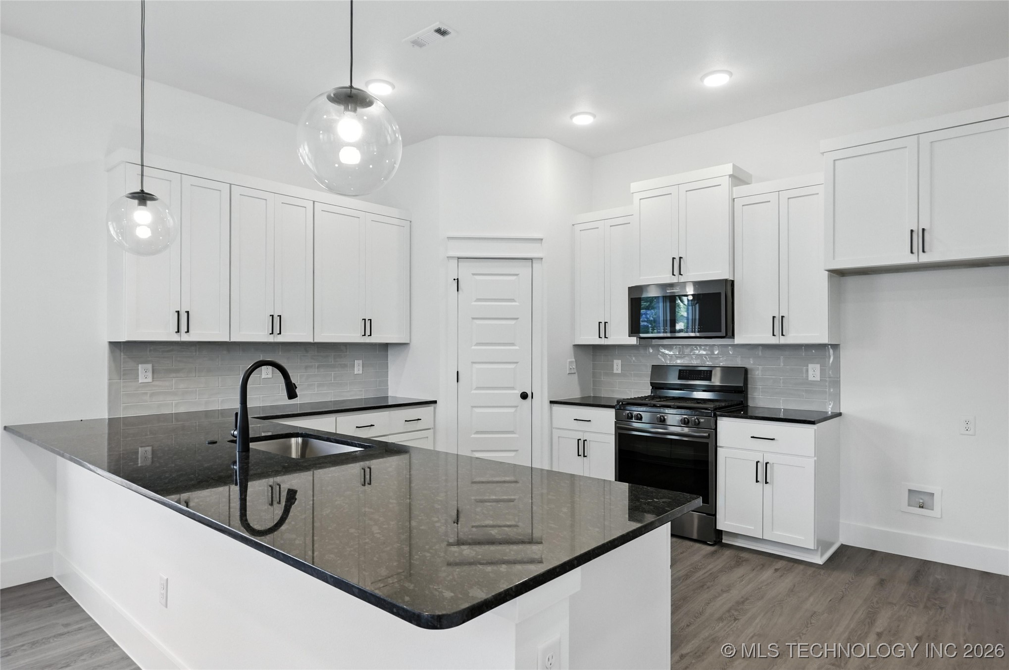 6203 N 30th Street Broken Arrow OK 74014