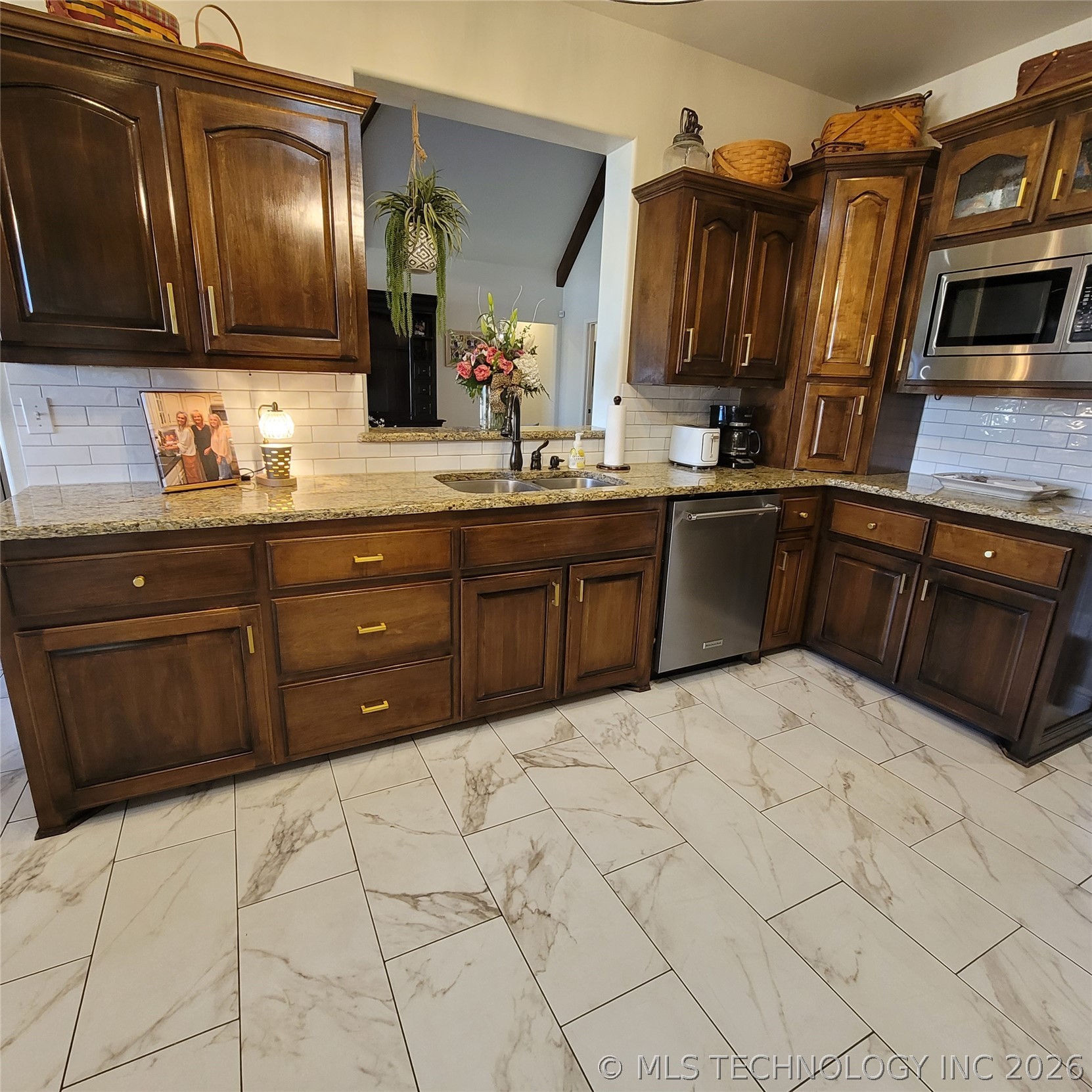 120546 S 4160 Road Eufaula OK 74432