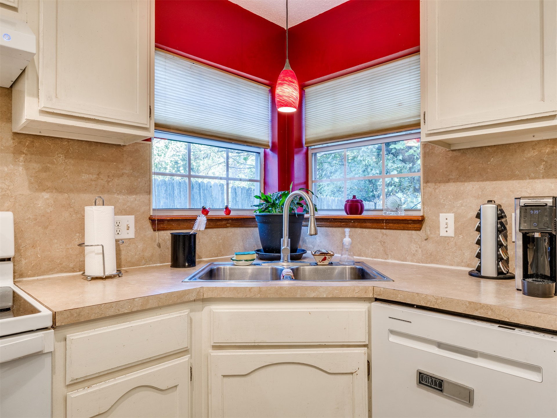 1202 W Los Angeles Circle Broken Arrow OK 74011