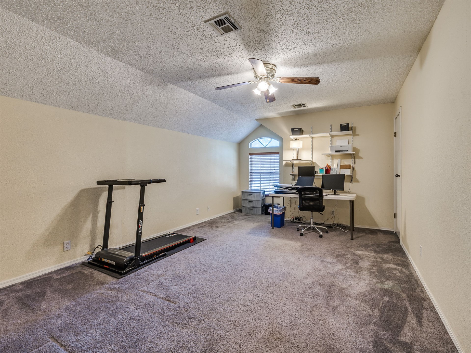 1202 W Los Angeles Circle Broken Arrow OK 74011