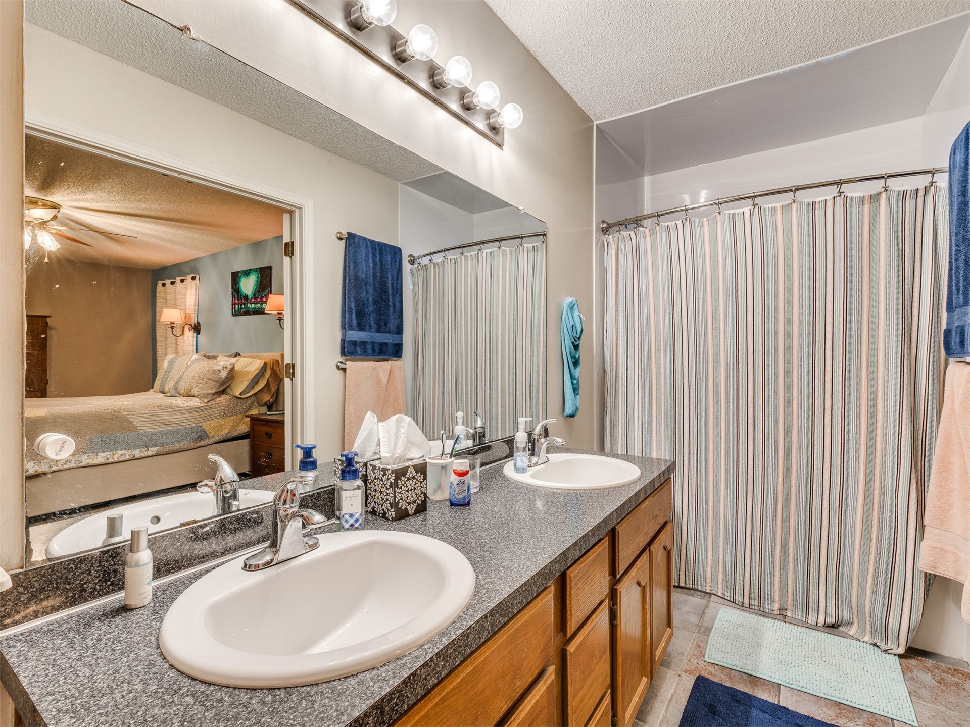 1202 W Los Angeles Circle Broken Arrow OK 74011