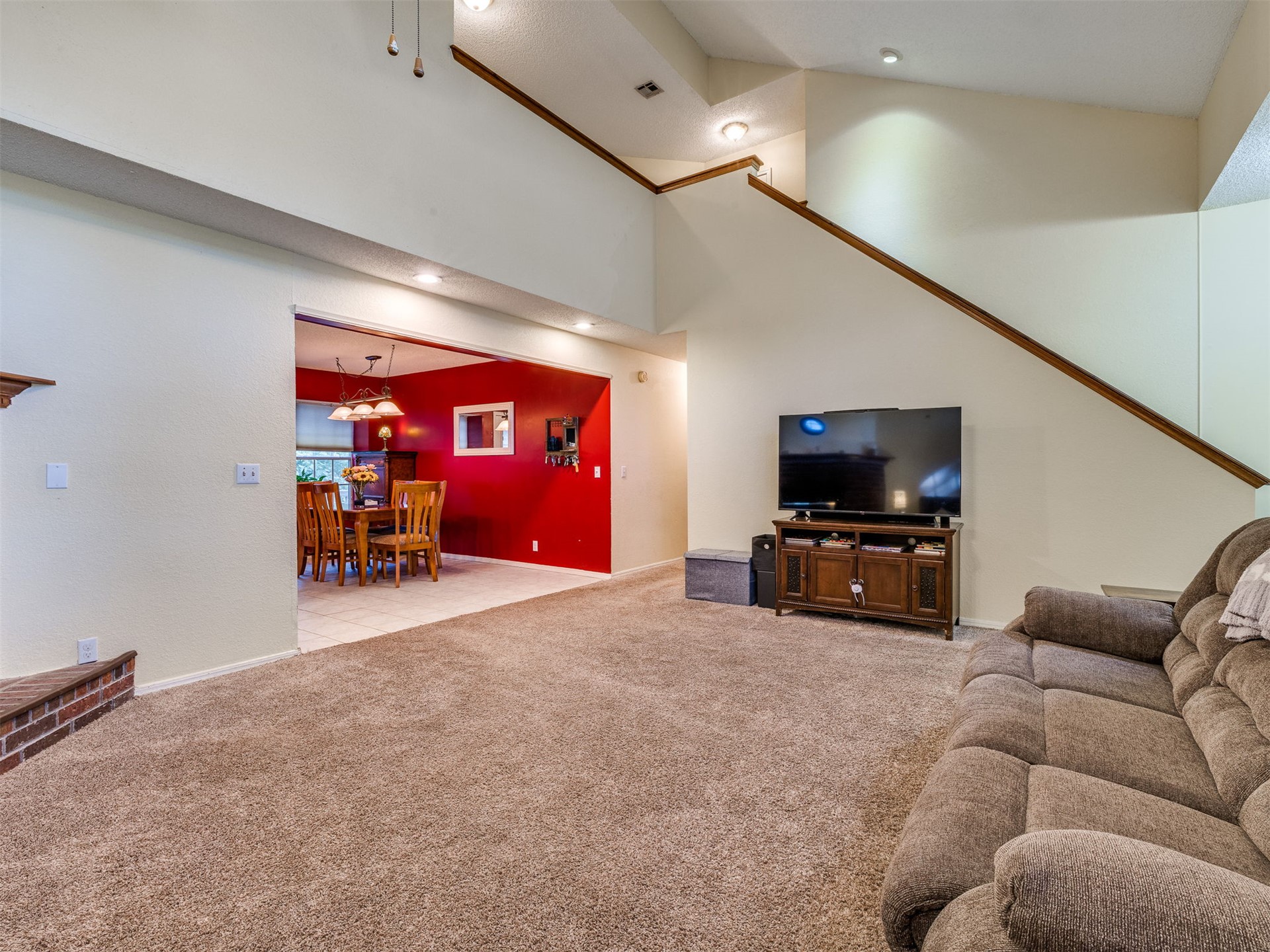 1202 W Los Angeles Circle Broken Arrow OK 74011