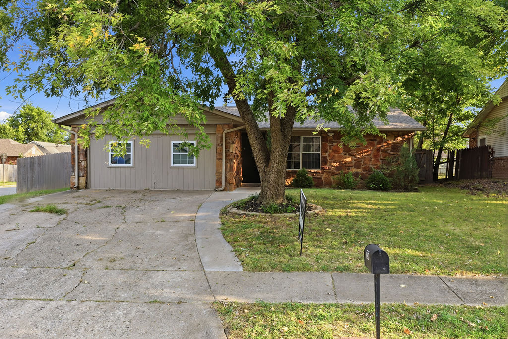 125 W Austin Street Broken Arrow OK 74011