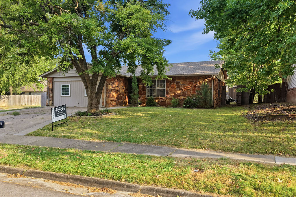 125 W Austin Street Broken Arrow OK 74011