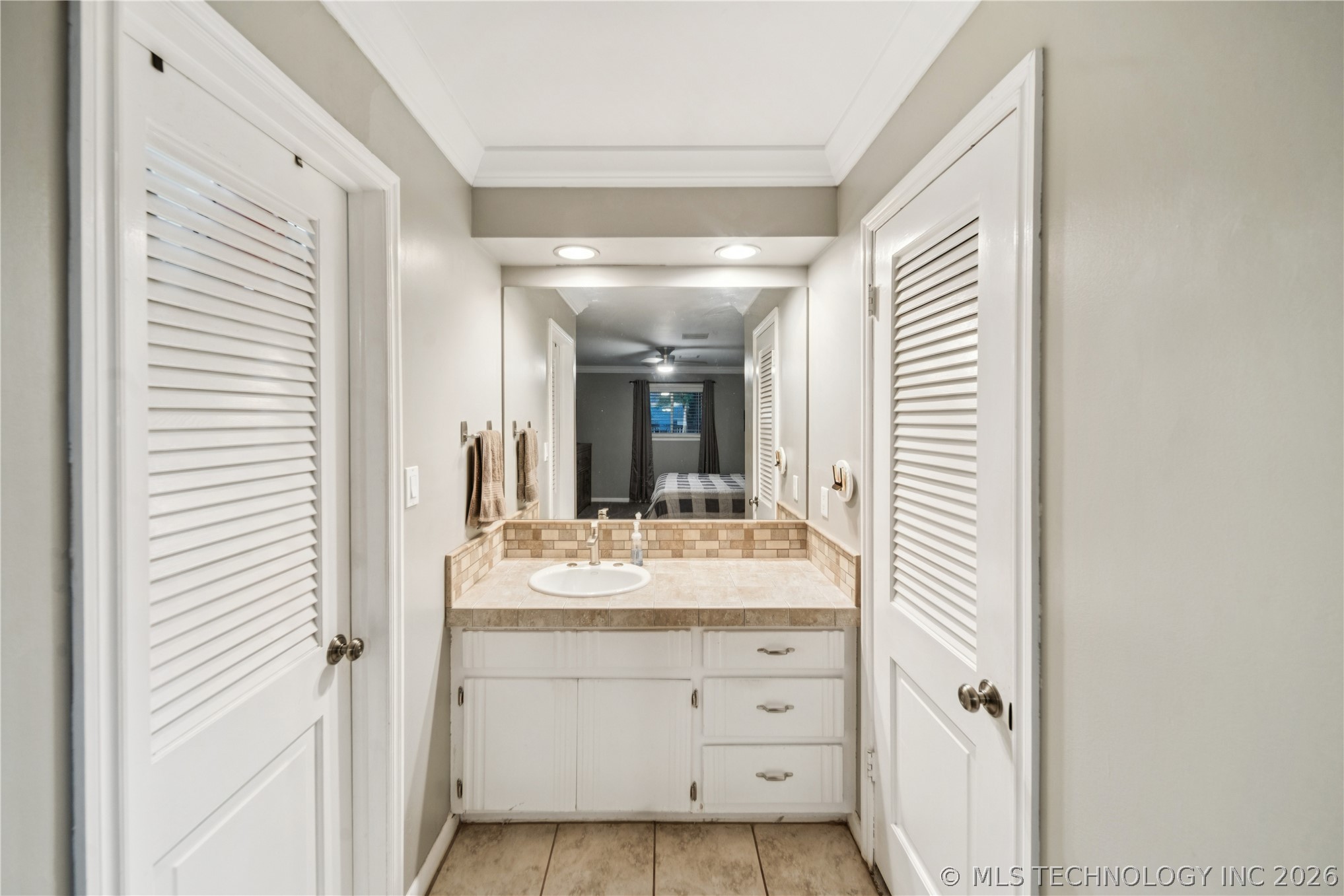 4708 S Lakewood Avenue Tulsa OK 74135