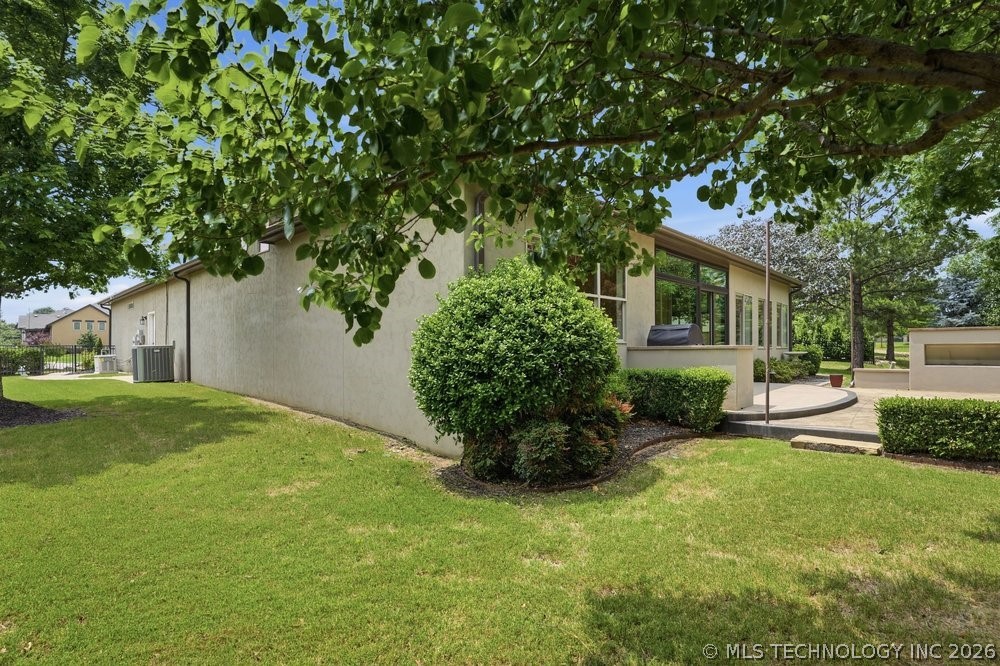 8402 S Nogales Avenue W Tulsa OK 74132