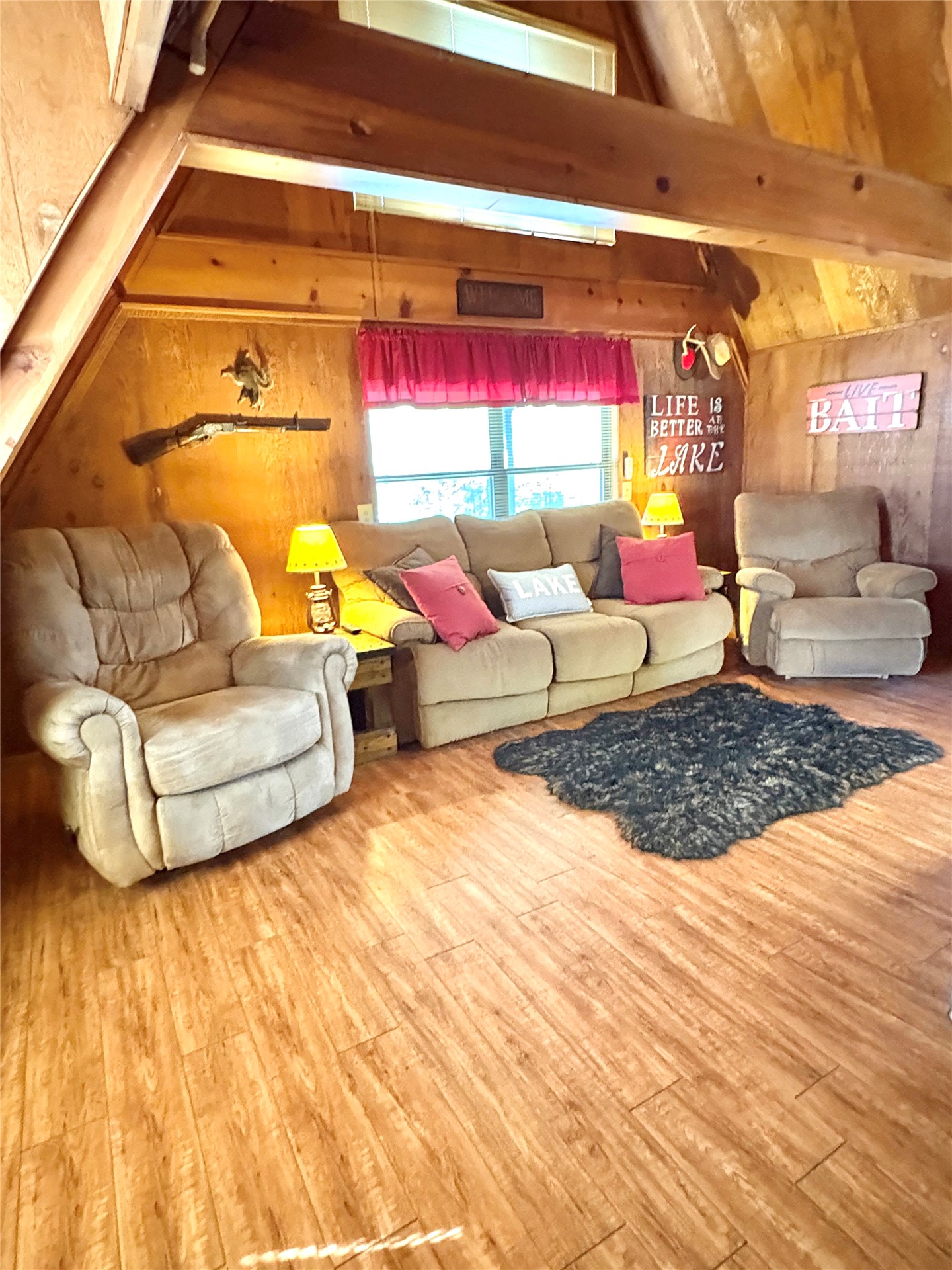 979 County Line Road Eufaula OK 74432