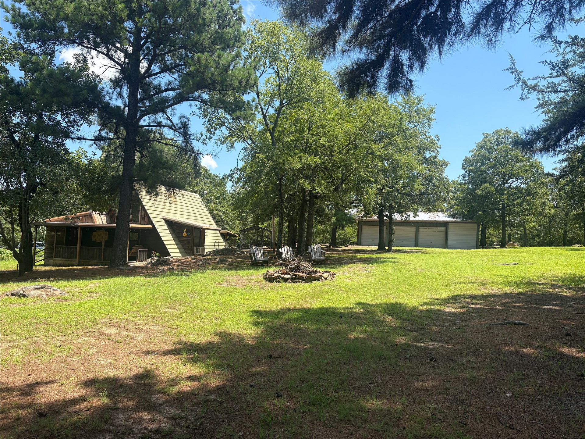 979 County Line Road Eufaula OK 74432