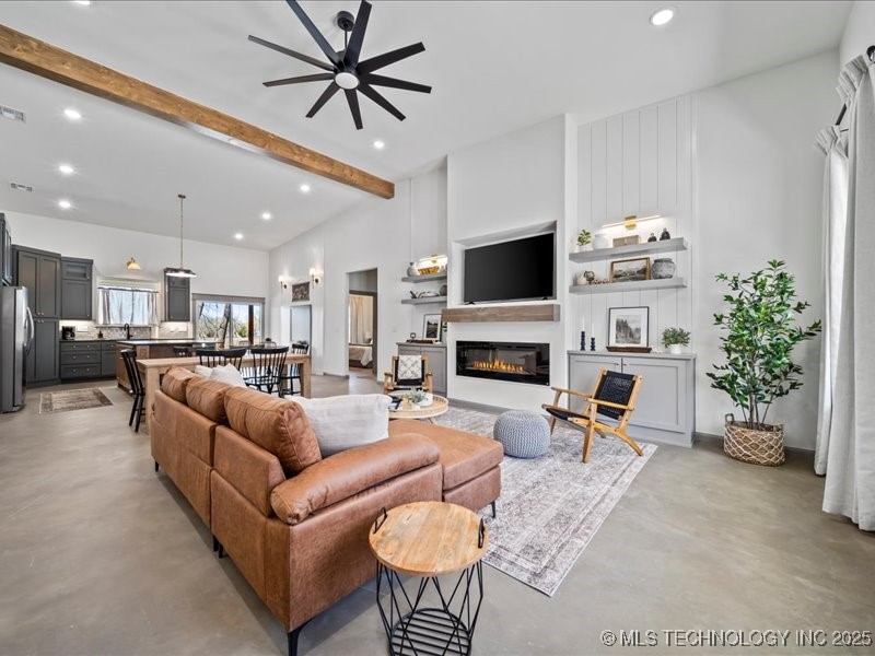 450251 E 340 Road Afton OK 74331