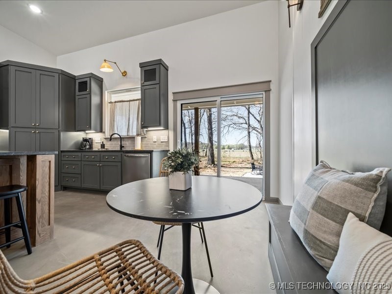 450251 E 340 Road Afton OK 74331