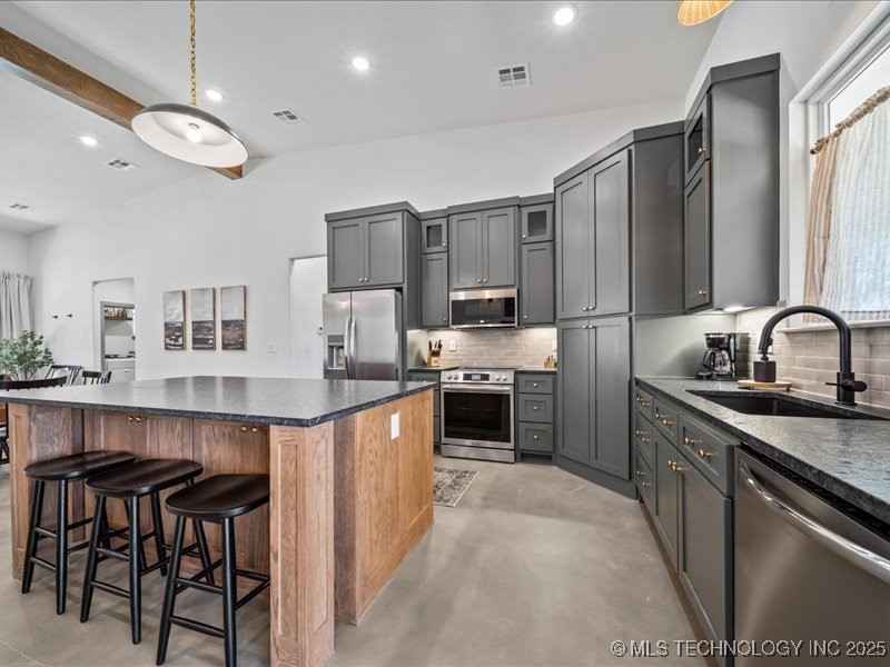 450251 E 340 Road Afton OK 74331