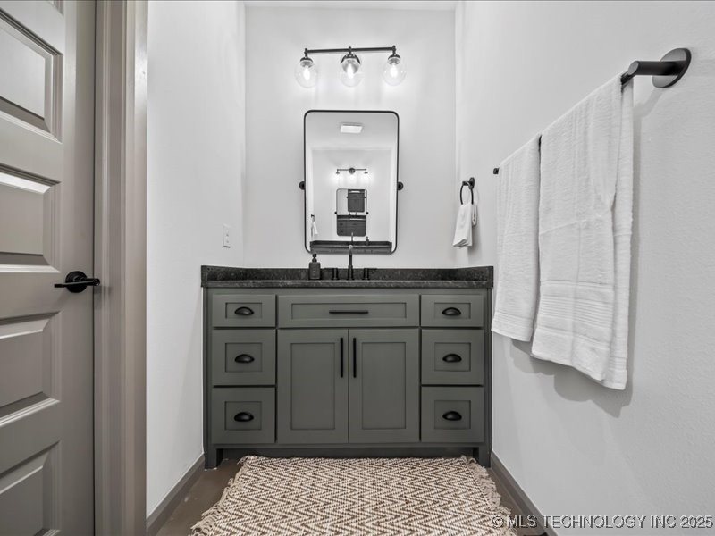 450251 E 340 Road Afton OK 74331