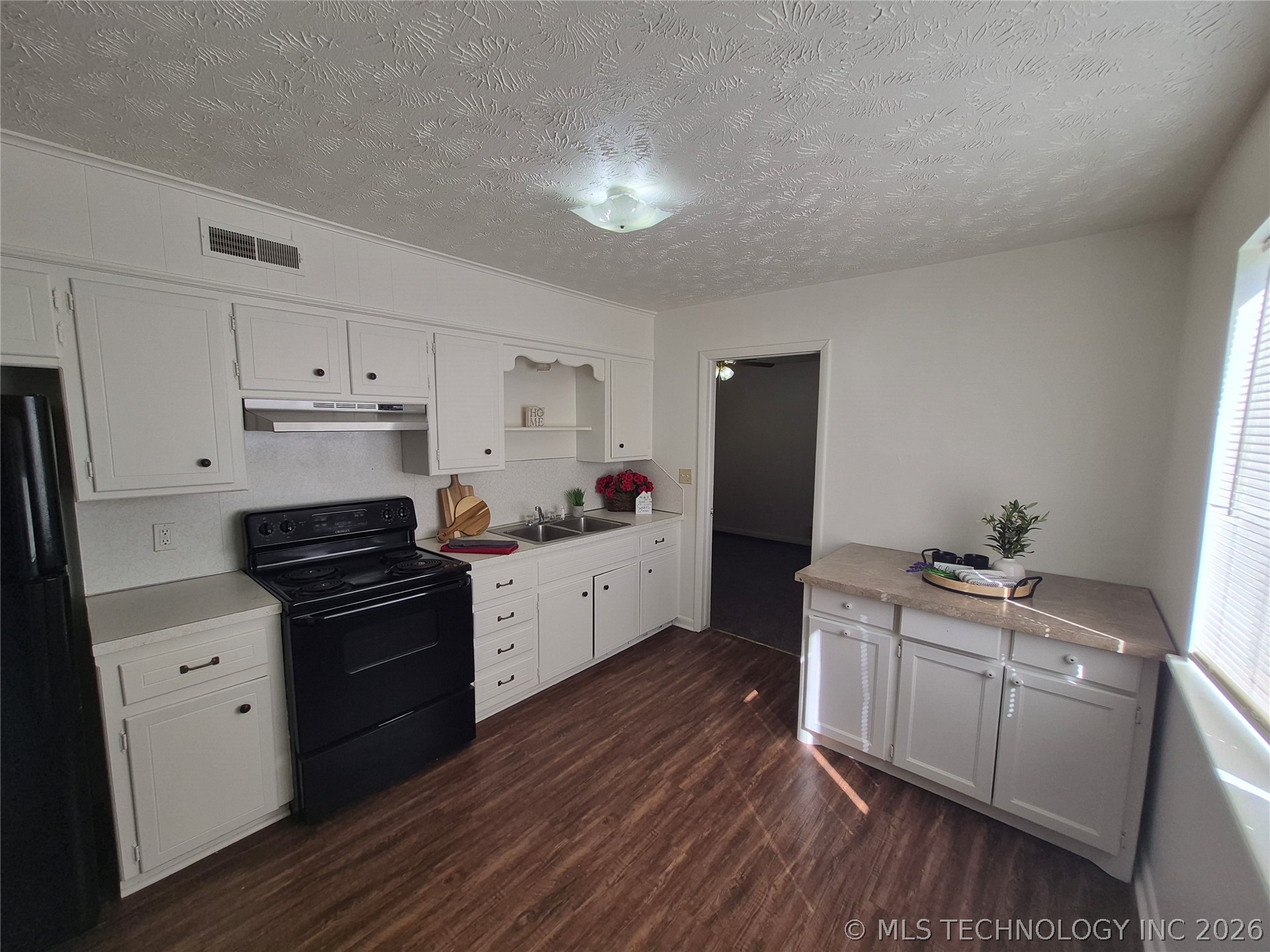 424 N Oklahoma Pryor OK 74361