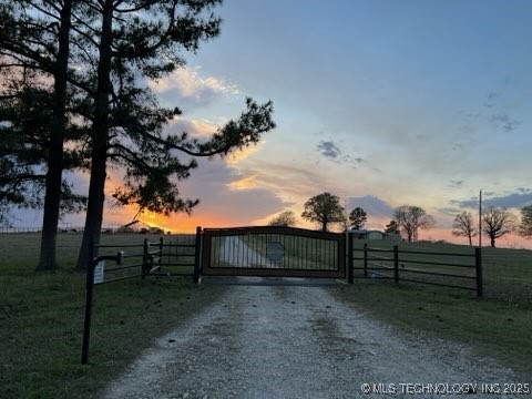 554 N 4206 Road Hugo OK 74743