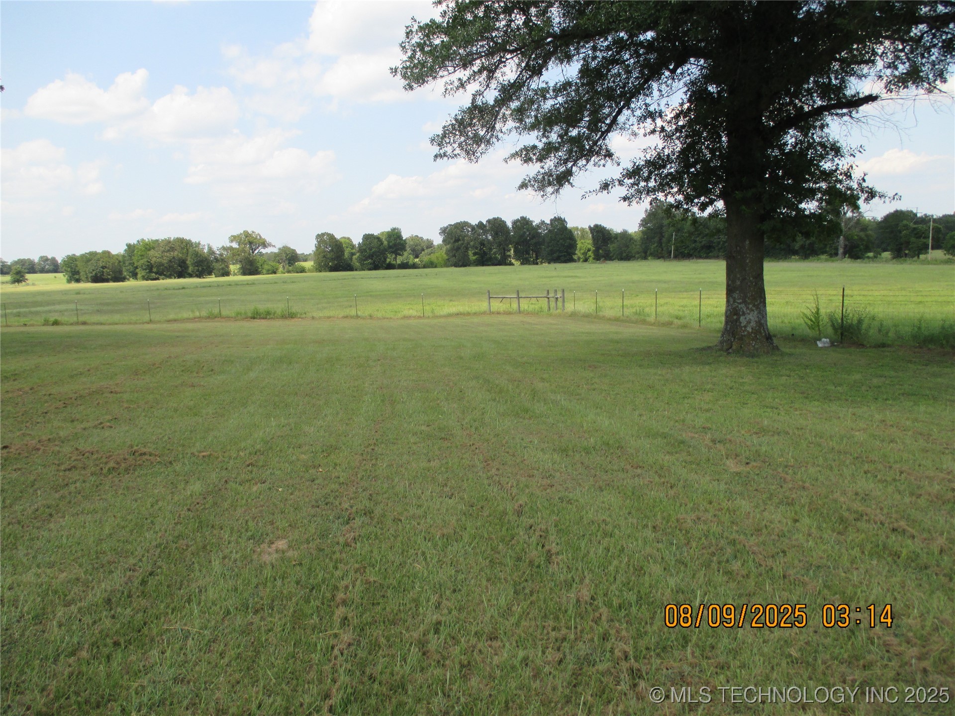 554 N 4206 Road Hugo OK 74743
