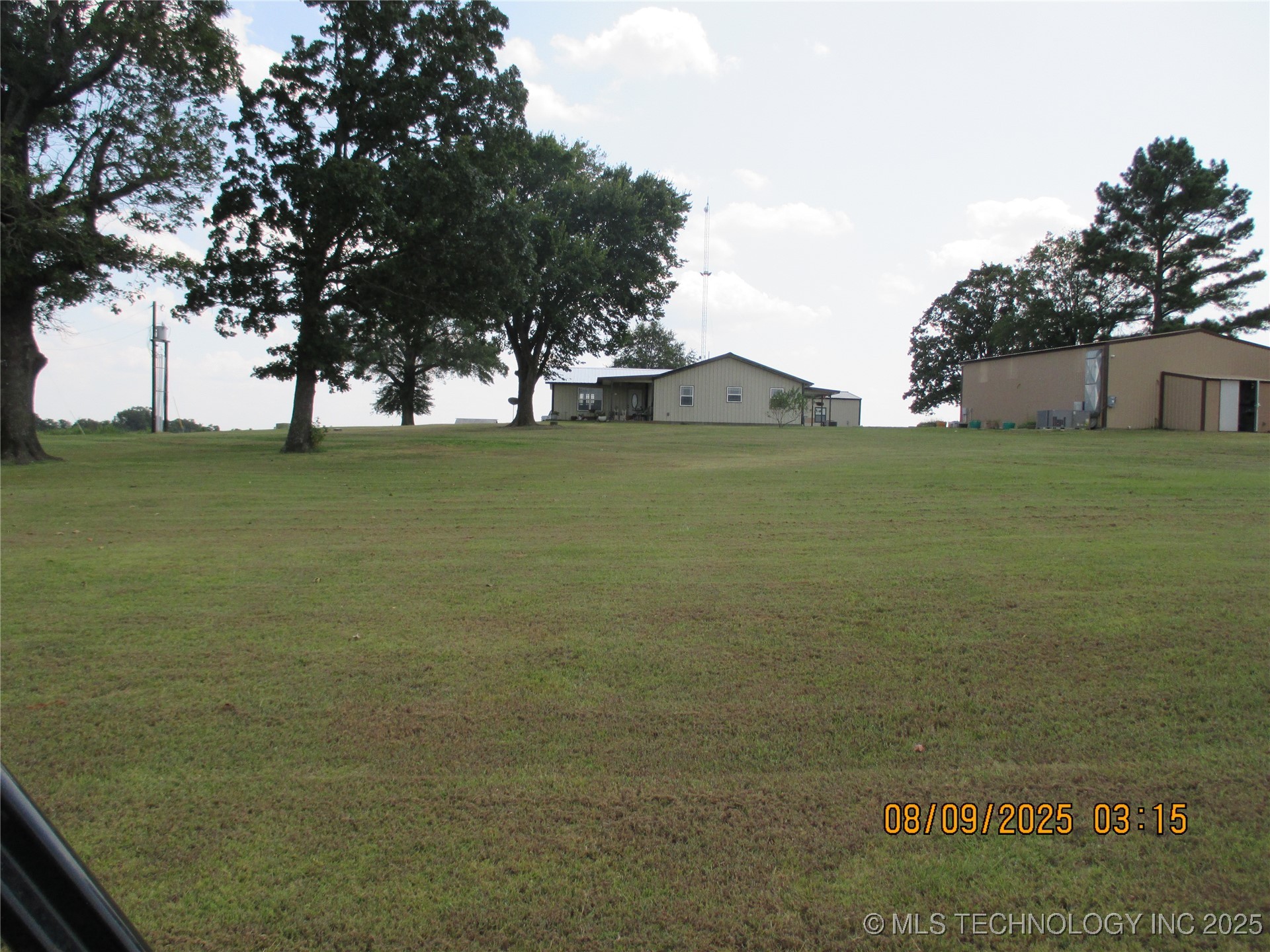 554 N 4206 Road Hugo OK 74743