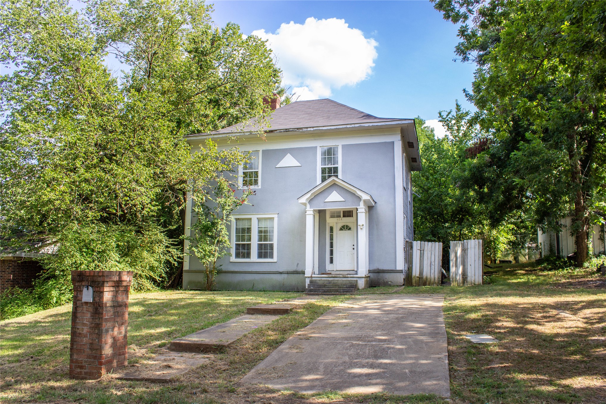 404 E Laurel Street Hugo OK 74743