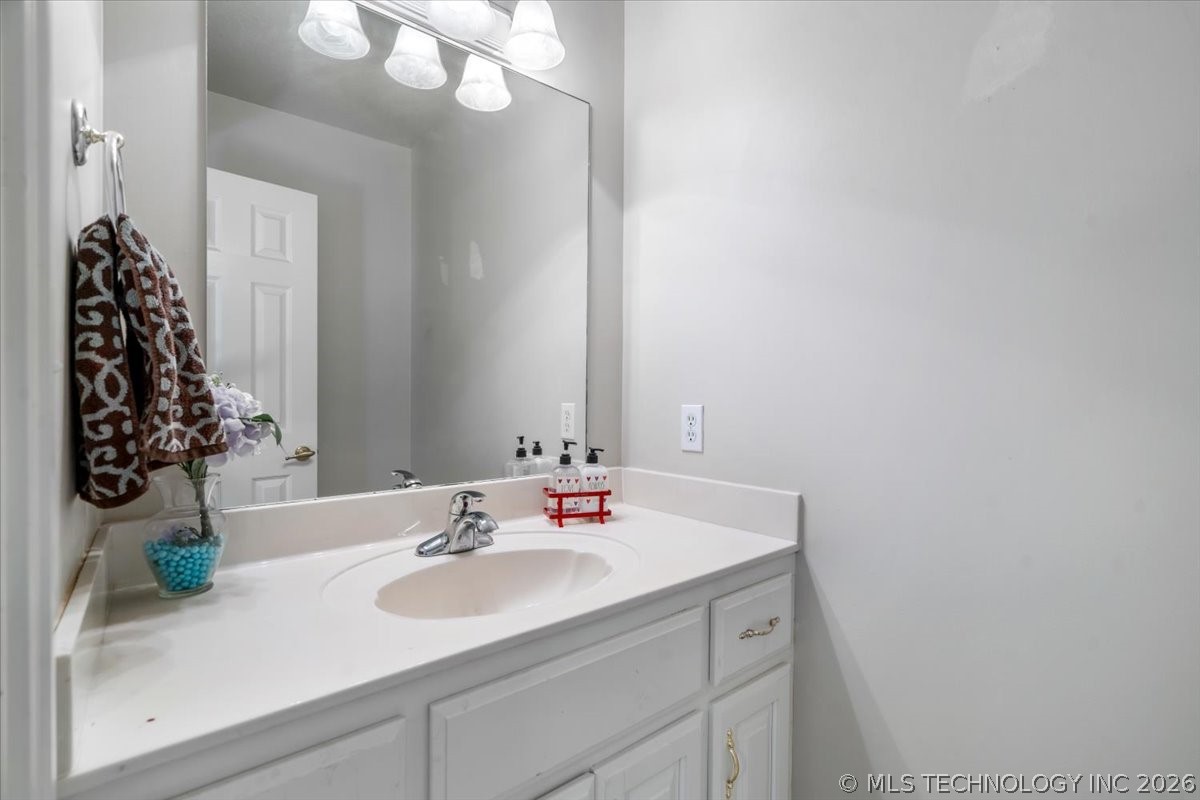 7603 E 534 Road Claremore OK 74019