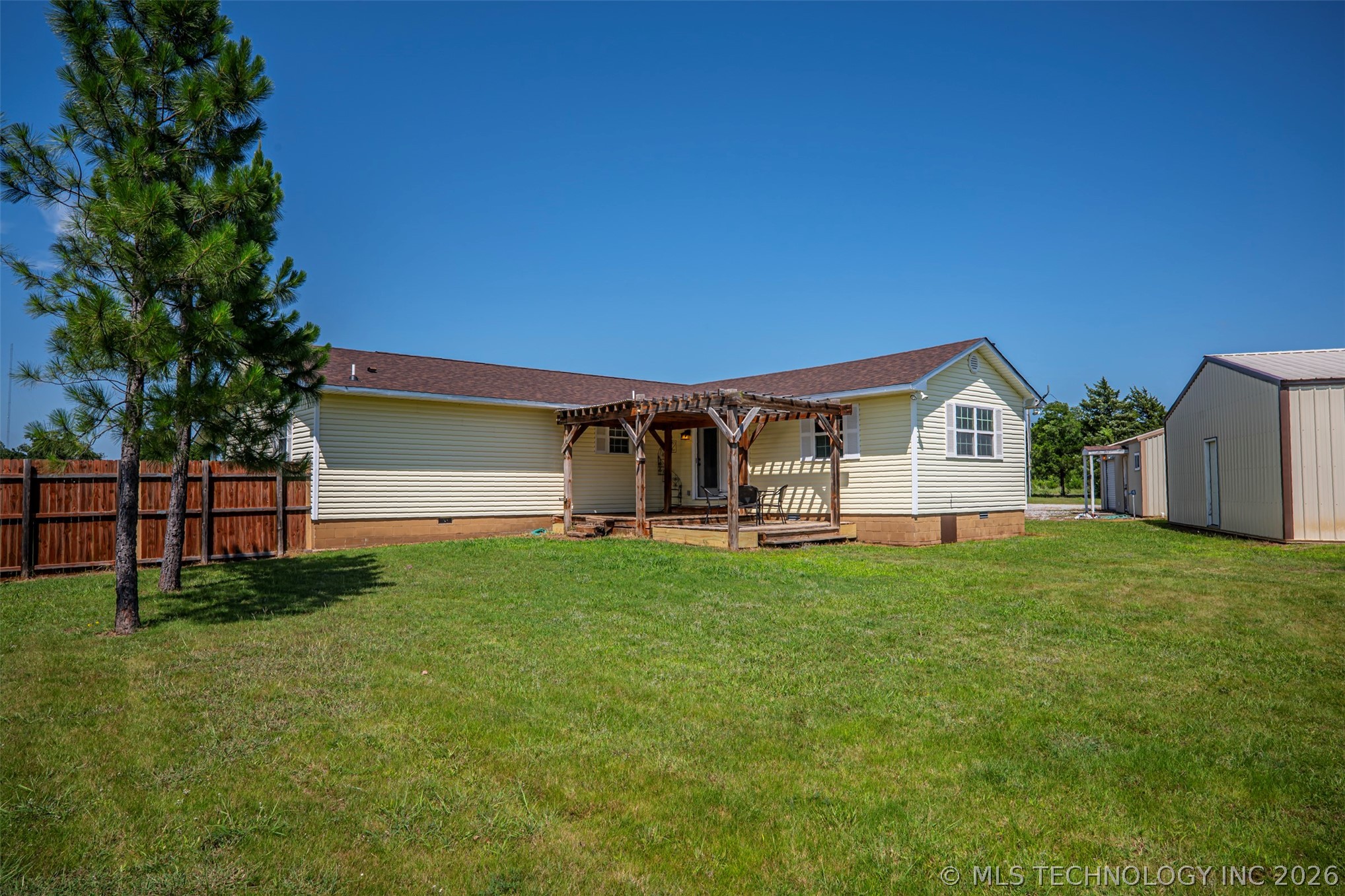 713 Pinewood Trail Drive Ardmore OK 73401