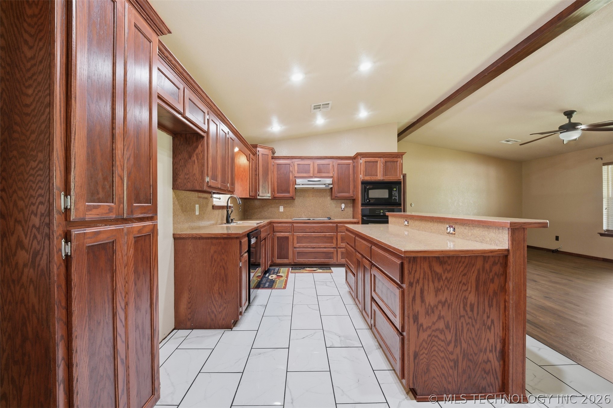 713 Pinewood Trail Drive Ardmore OK 73401