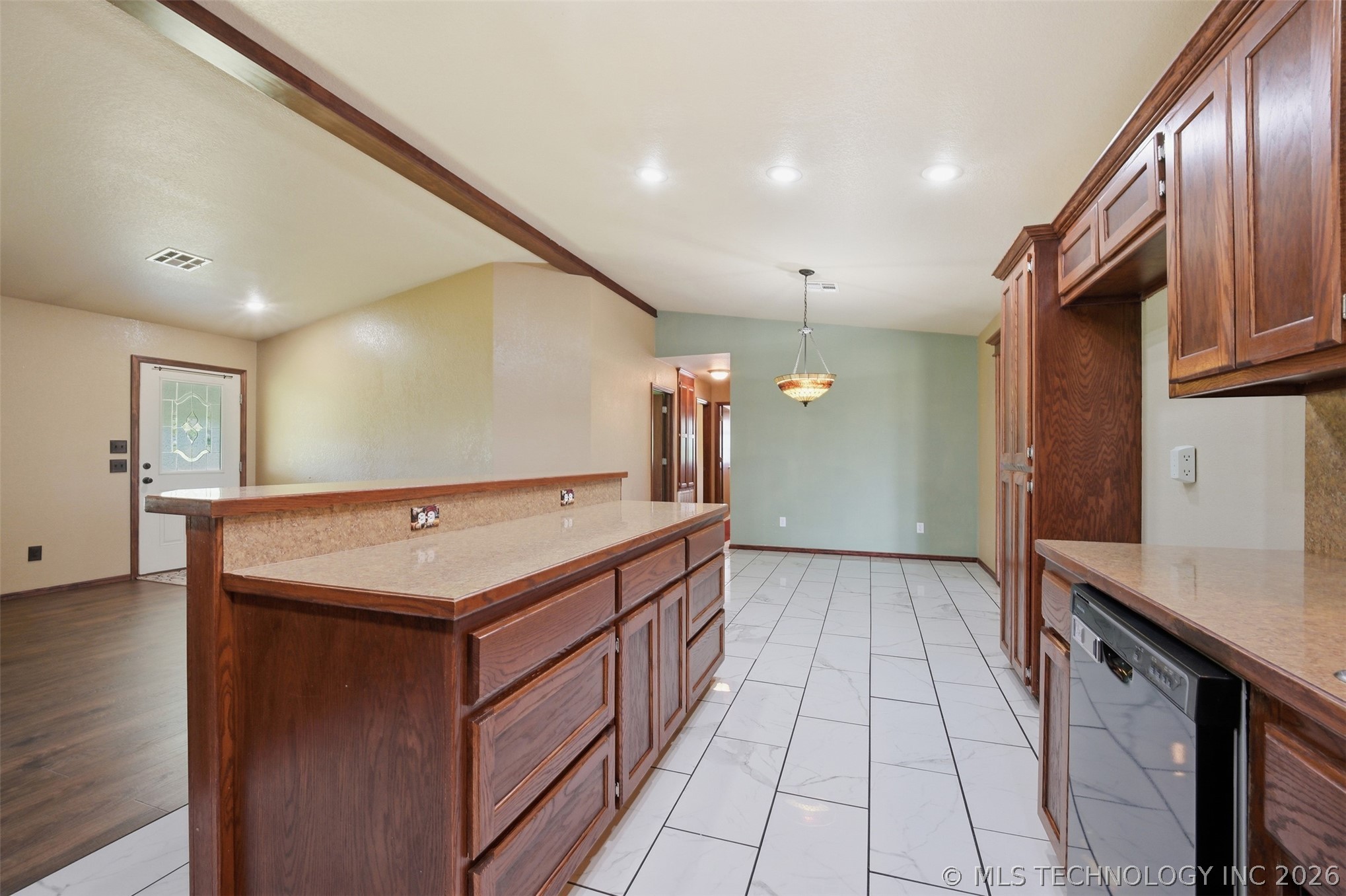 713 Pinewood Trail Drive Ardmore OK 73401