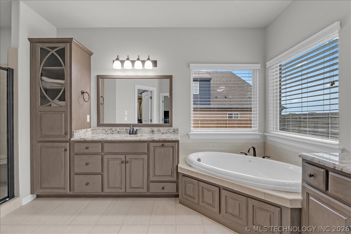 14484 S Lakewood Avenue Bixby OK 74008