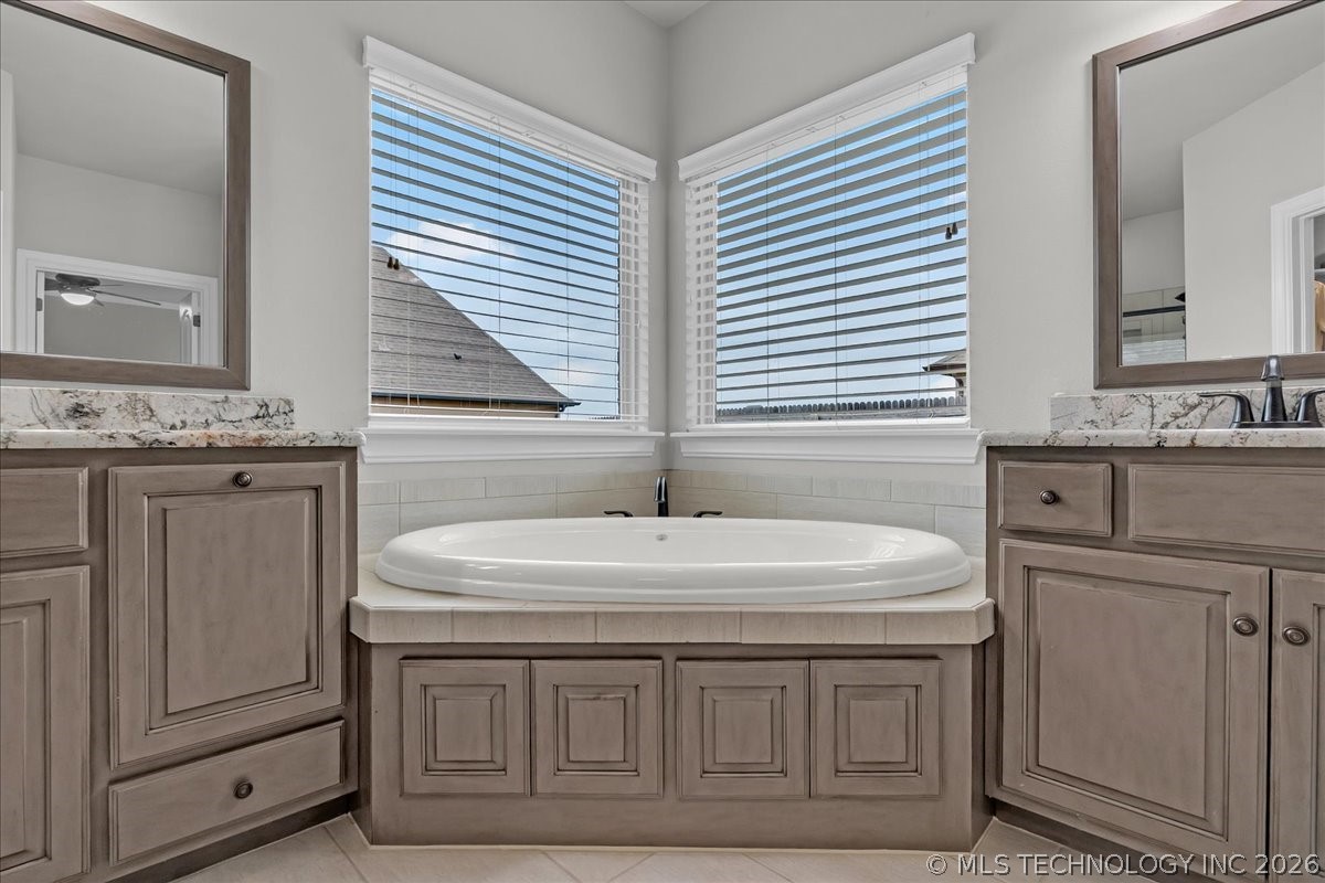 14484 S Lakewood Avenue Bixby OK 74008