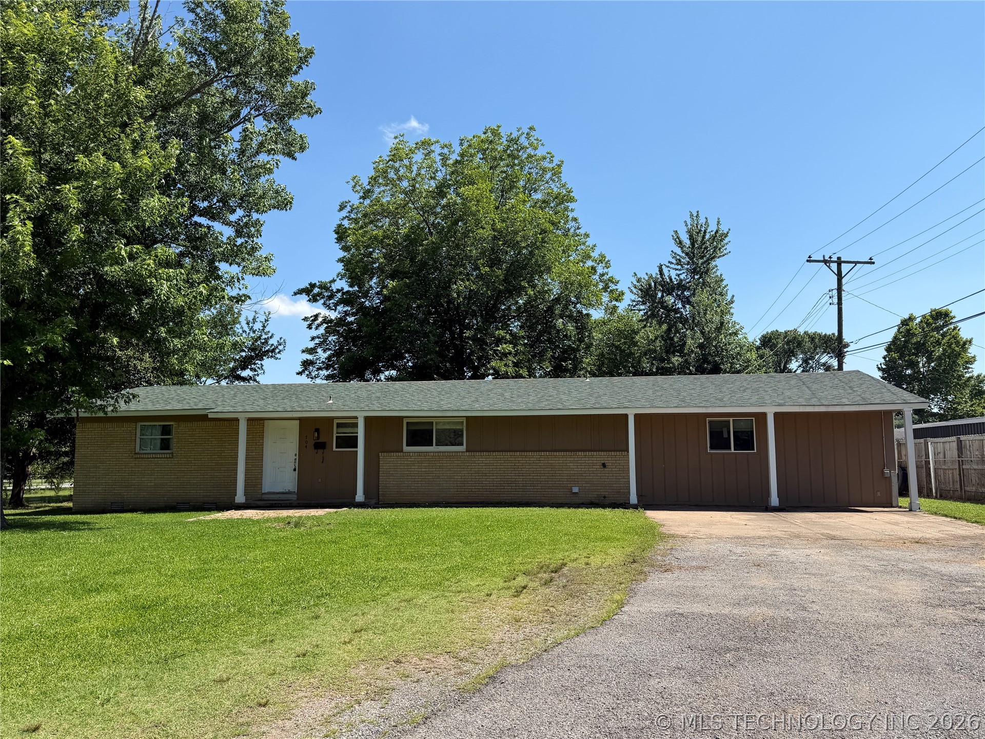 704 W Blair Wilburton OK 74578
