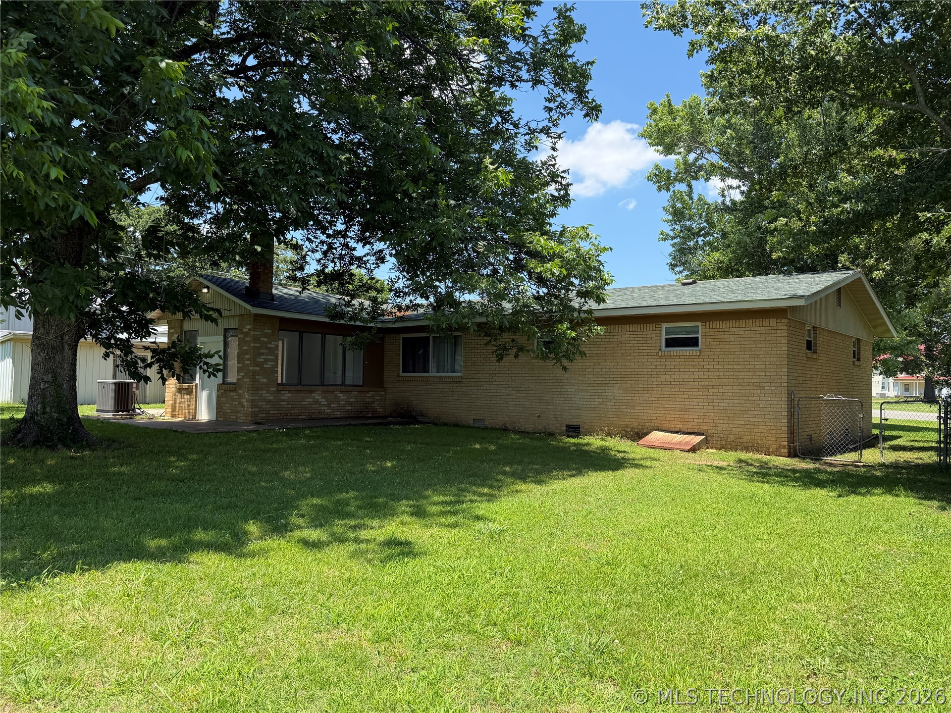 704 W Blair Wilburton OK 74578